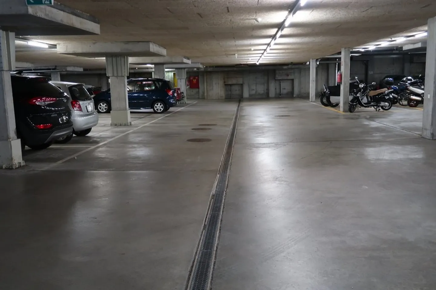 Parcheggio esterno in affitto - Foto 3 di 4