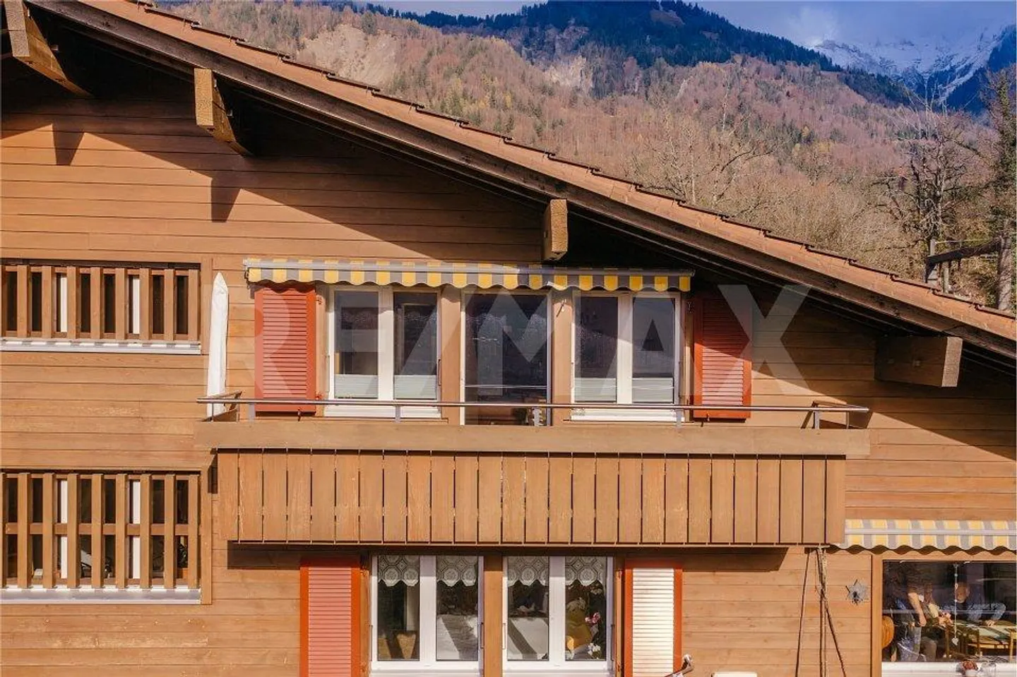 Appartement sous les combles de 2,5 pièces avec vue sur le lac - pour résidence principale ou location à long terme - Photo 10 sur 13