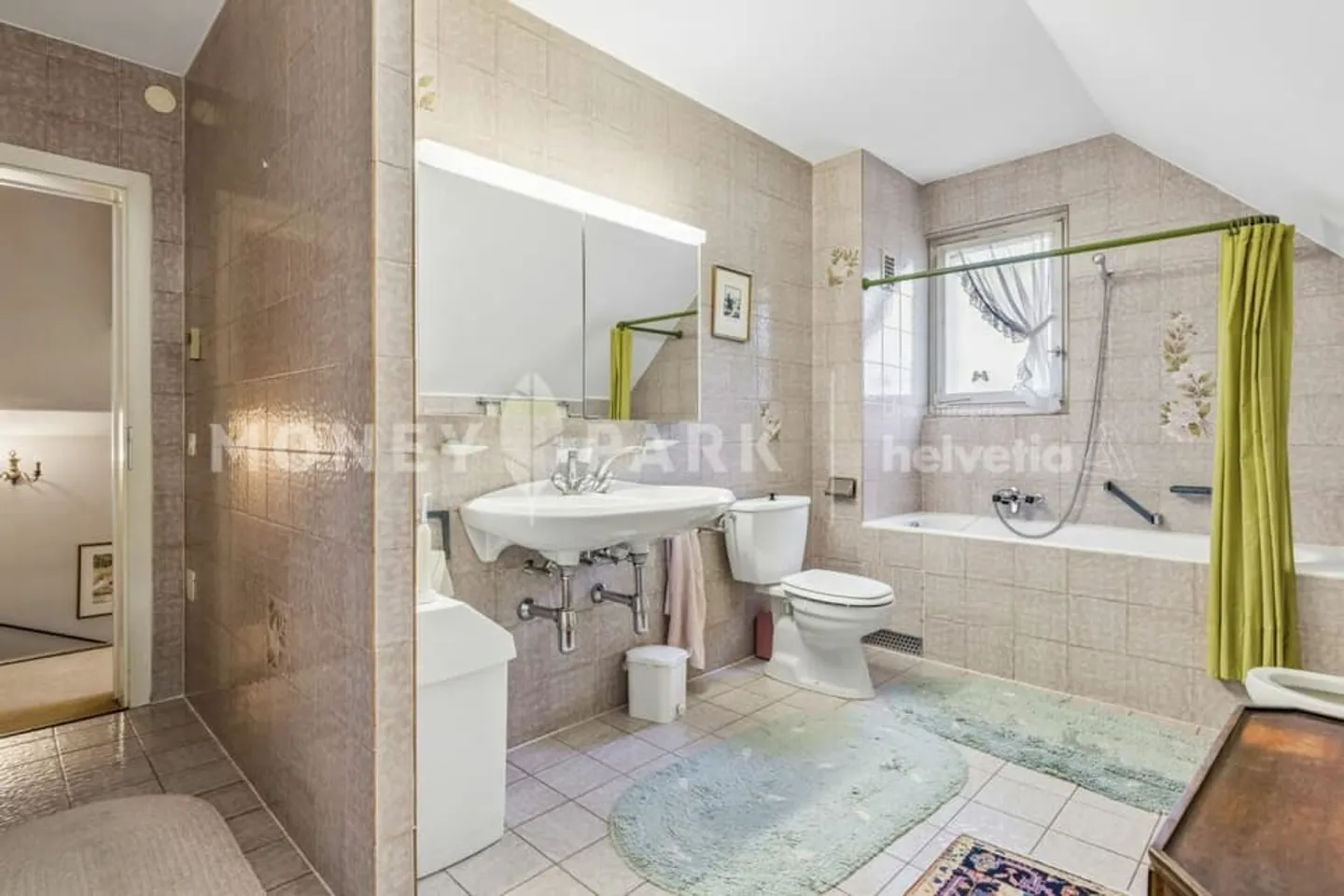 Exclusive: Magnificent individual villa with large garden - Photo 4 of 6