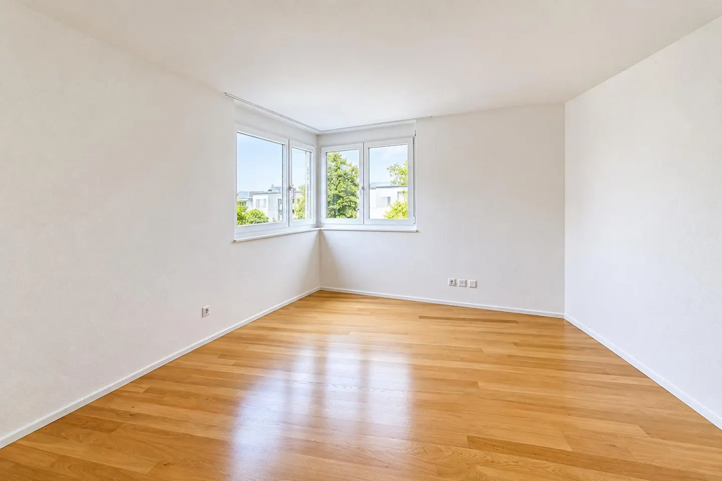 Idéal pour les familles ou la colocation | Appartement moderne de 4,5 pièces | 2 salles de bain - Photo 10 sur 20