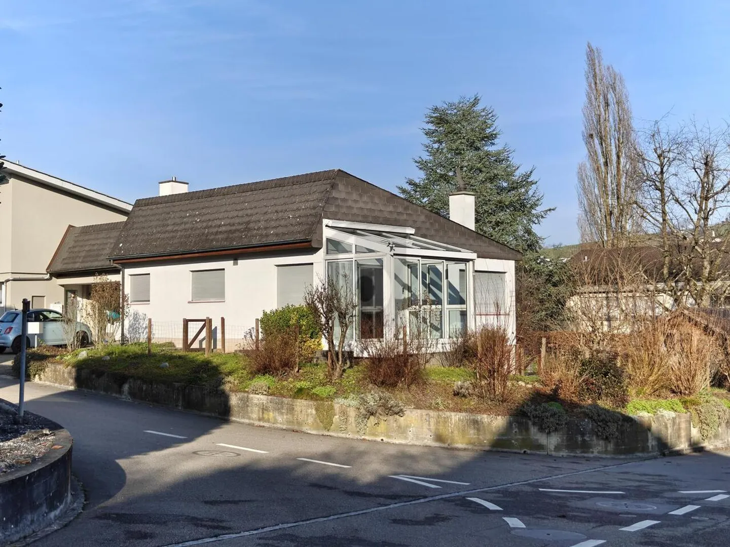 Tranquillo e Familiare con Veranda - Foto 1 di 6