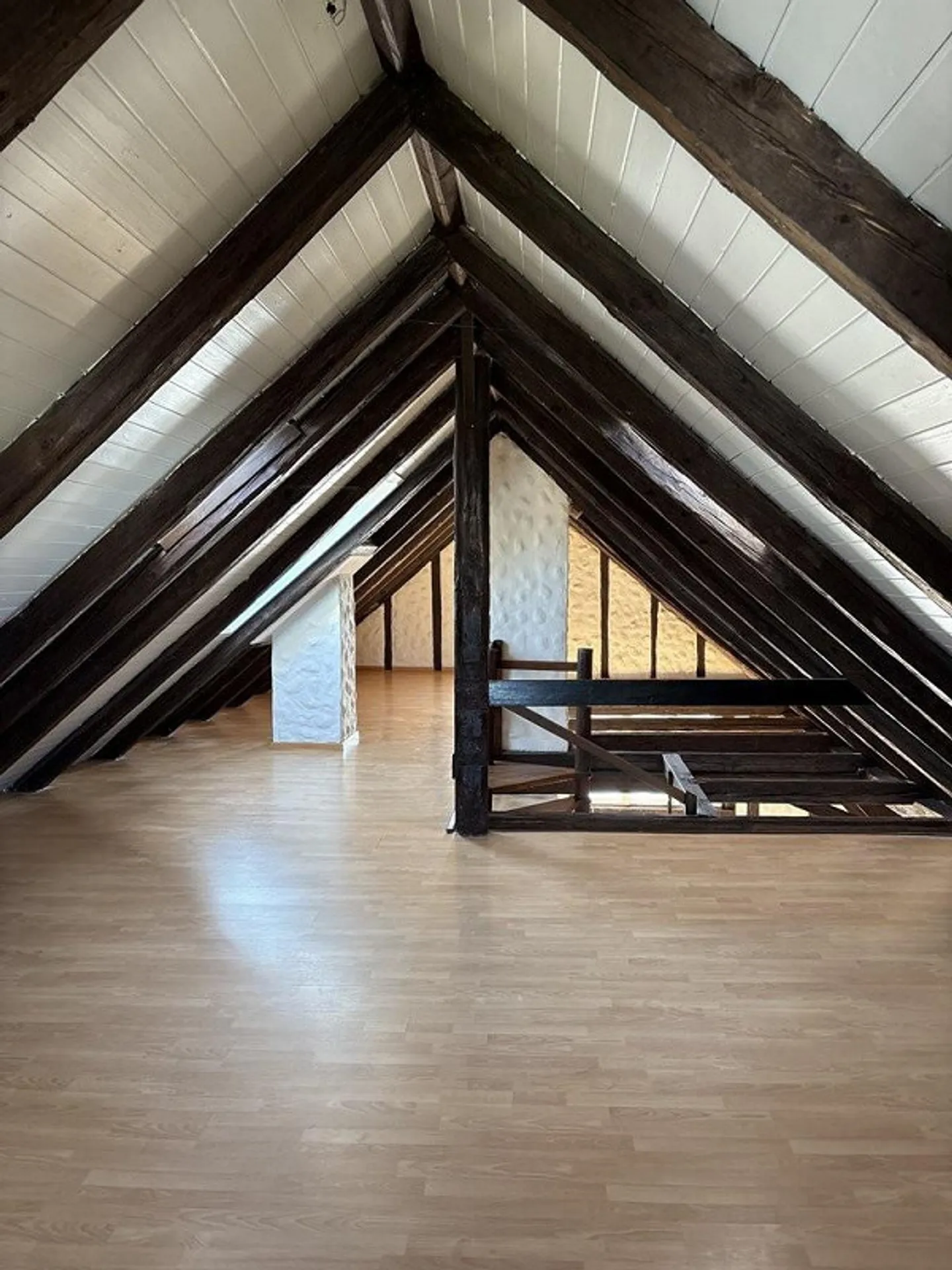 Charming Apartment with Garden - Photo 2 of 11