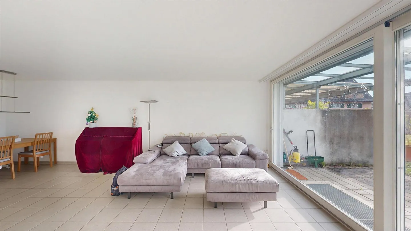 Stunning 4.5-Room Apartment in Stäfa - Photo 5 of 11
