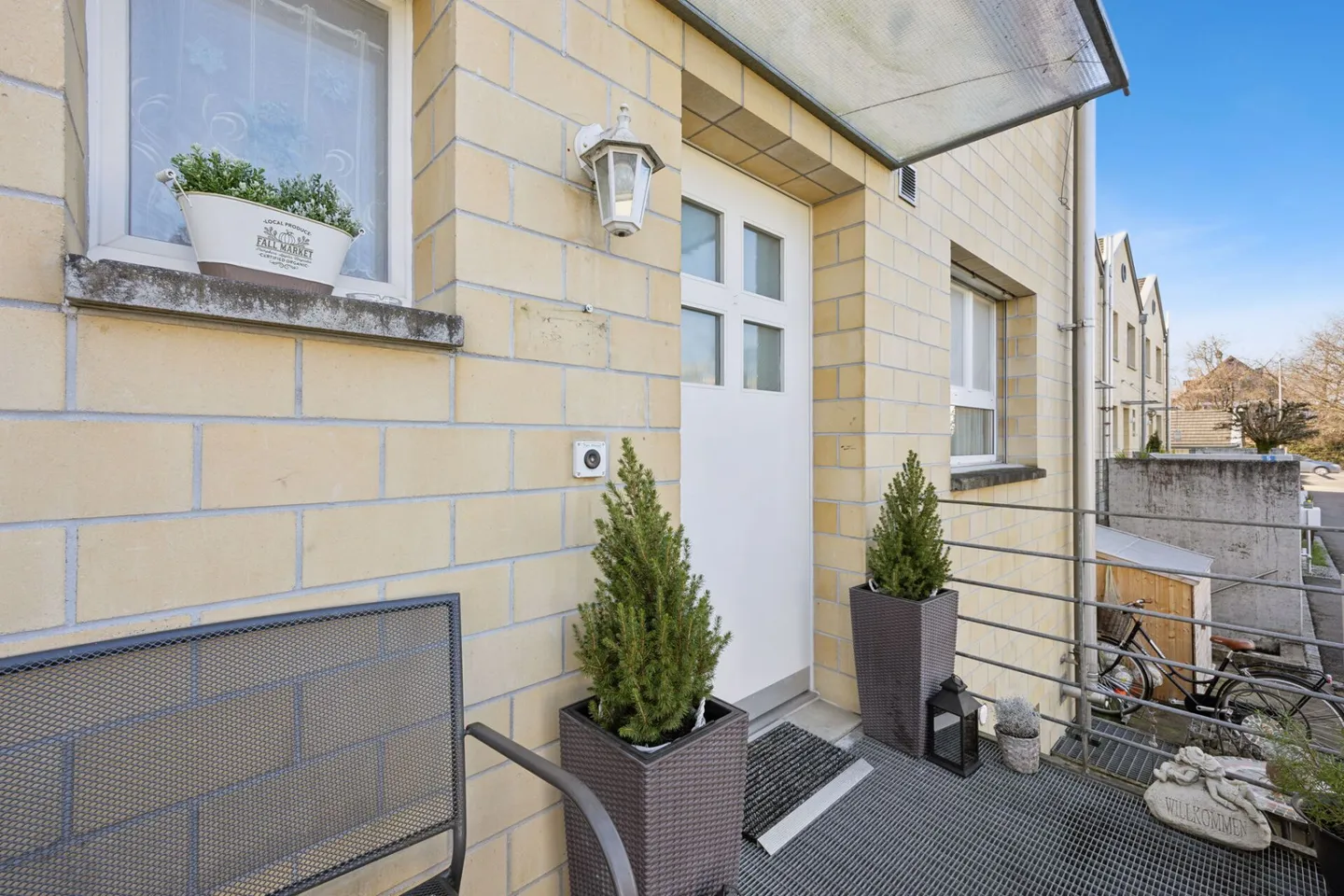 Maison de ville dans un emplacement calme et central - Photo 3 sur 14