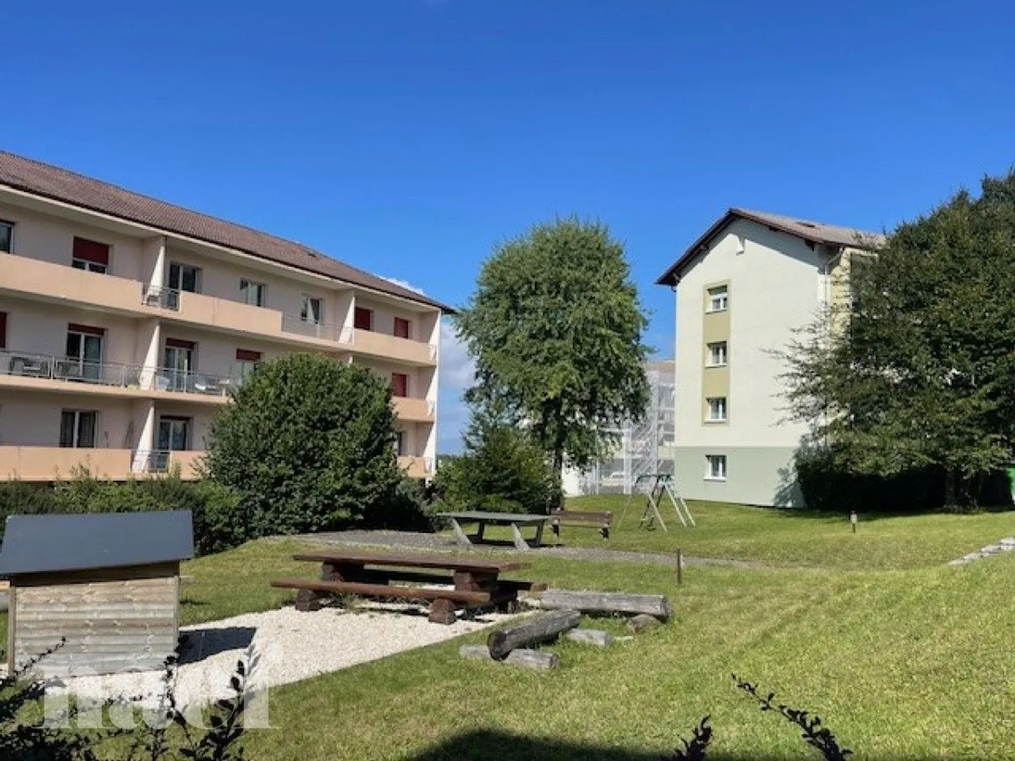 Appartement avec 3,5 pièces et balcon - Photo 3 sur 10