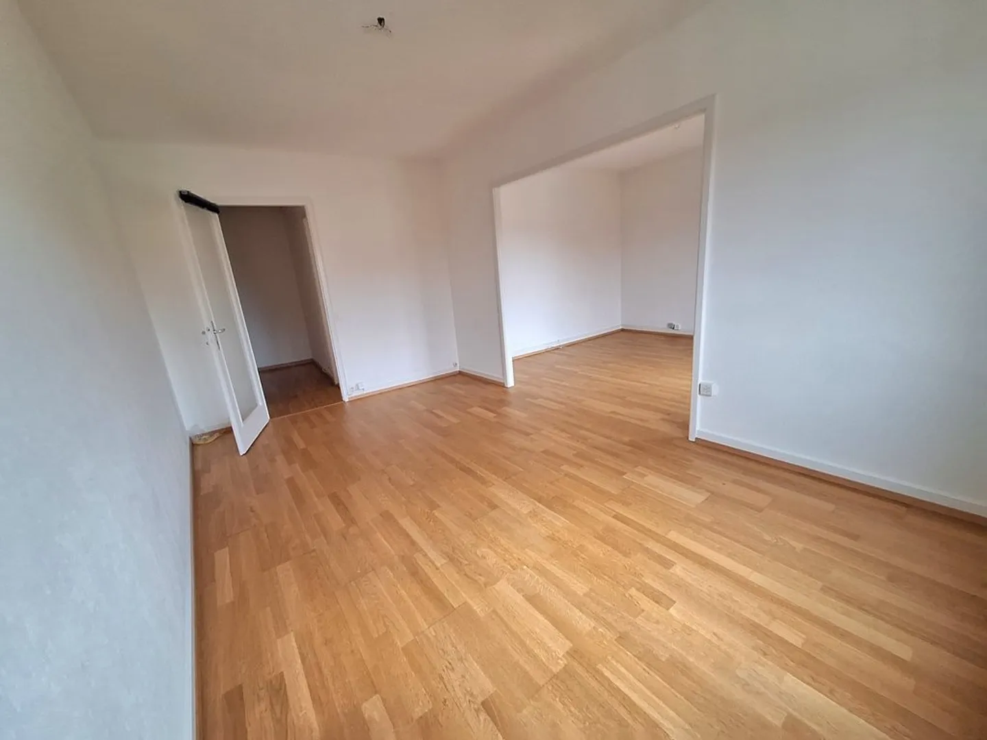 Beautiful Apartment in the City Center - Photo 2 of 7