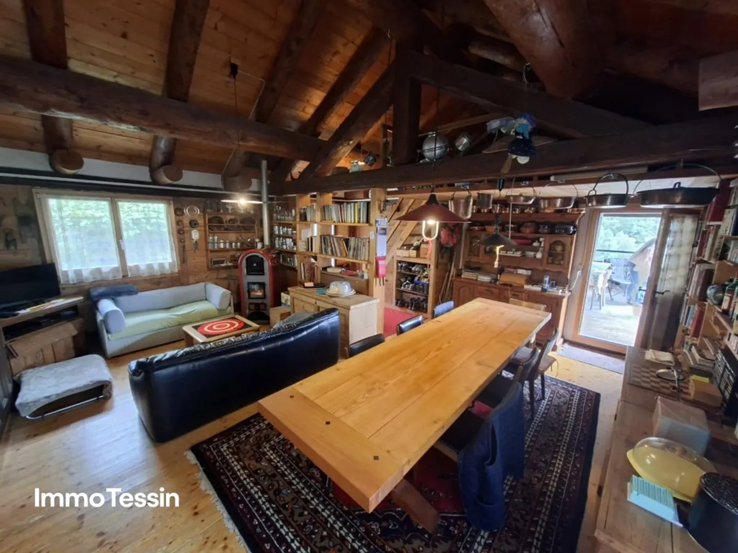Rarità: Casa Walser originale con molto fascino e spazio in una posizione tranquilla e ben soleggiata con vista sulle montagne - Foto 6 di 13