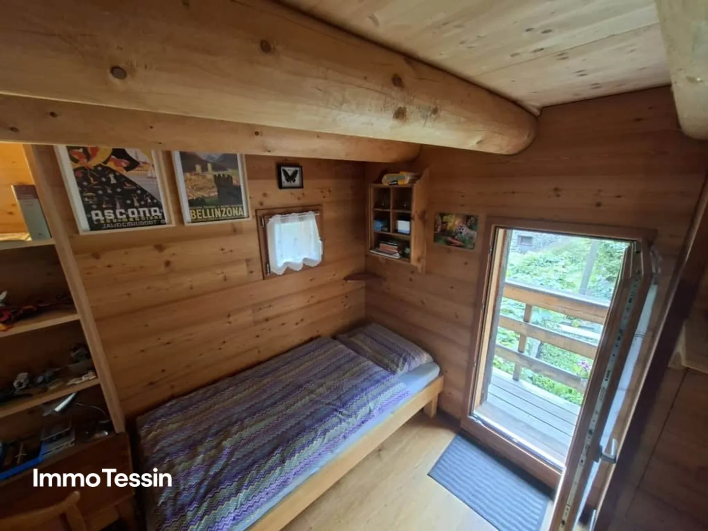 Rarità: Casa Walser originale con molto fascino e spazio in una posizione tranquilla e ben soleggiata con vista sulle montagne - Foto 11 di 13