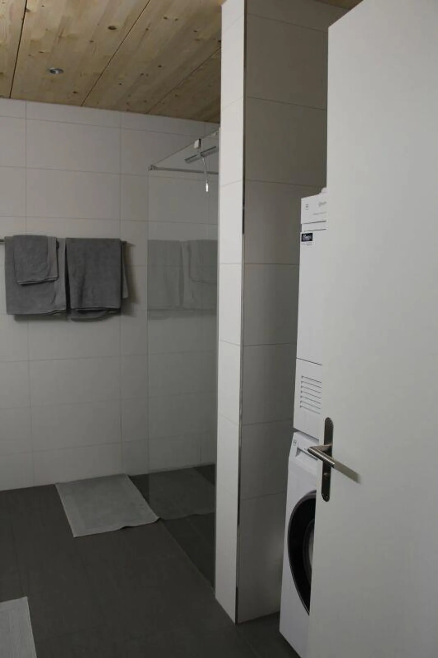 Vivere sopra i tetti di Grabs! - Foto 6 di 8