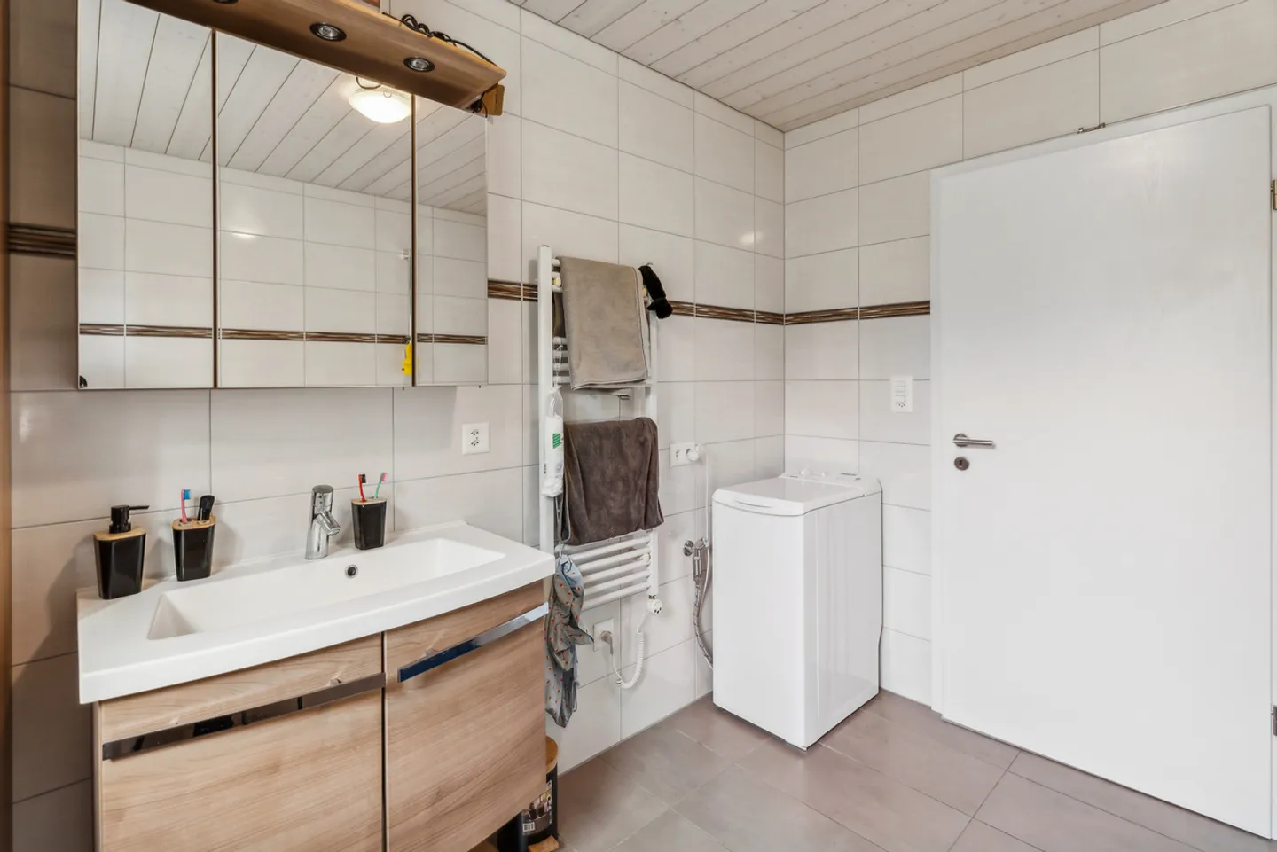 «Charme, Komfort und Bergblick – Herrliche 4.5-Zimmer-Wohnung zum Beschlagnahmen!» - Foto 7 von 9