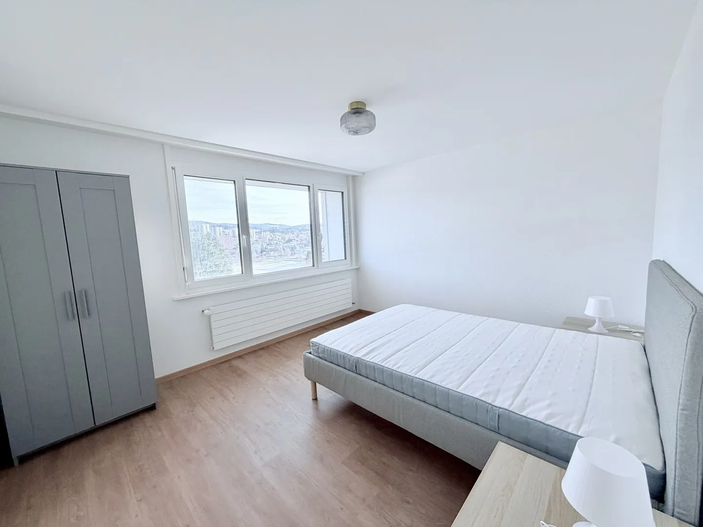 Appartement rénové 2.5 pièces - Photo 4 sur 8