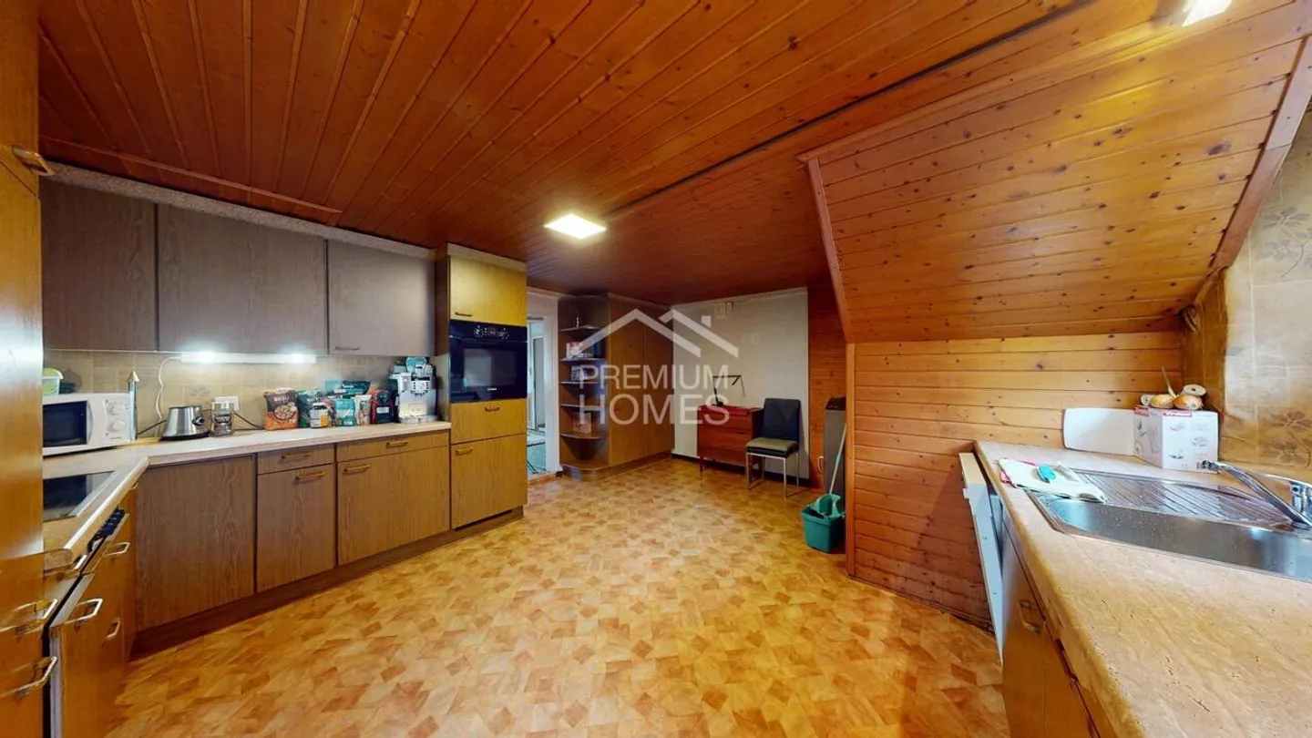 Vivere, investire, sviluppare? Tutto in un'unica proprietà - Foto 11 di 13