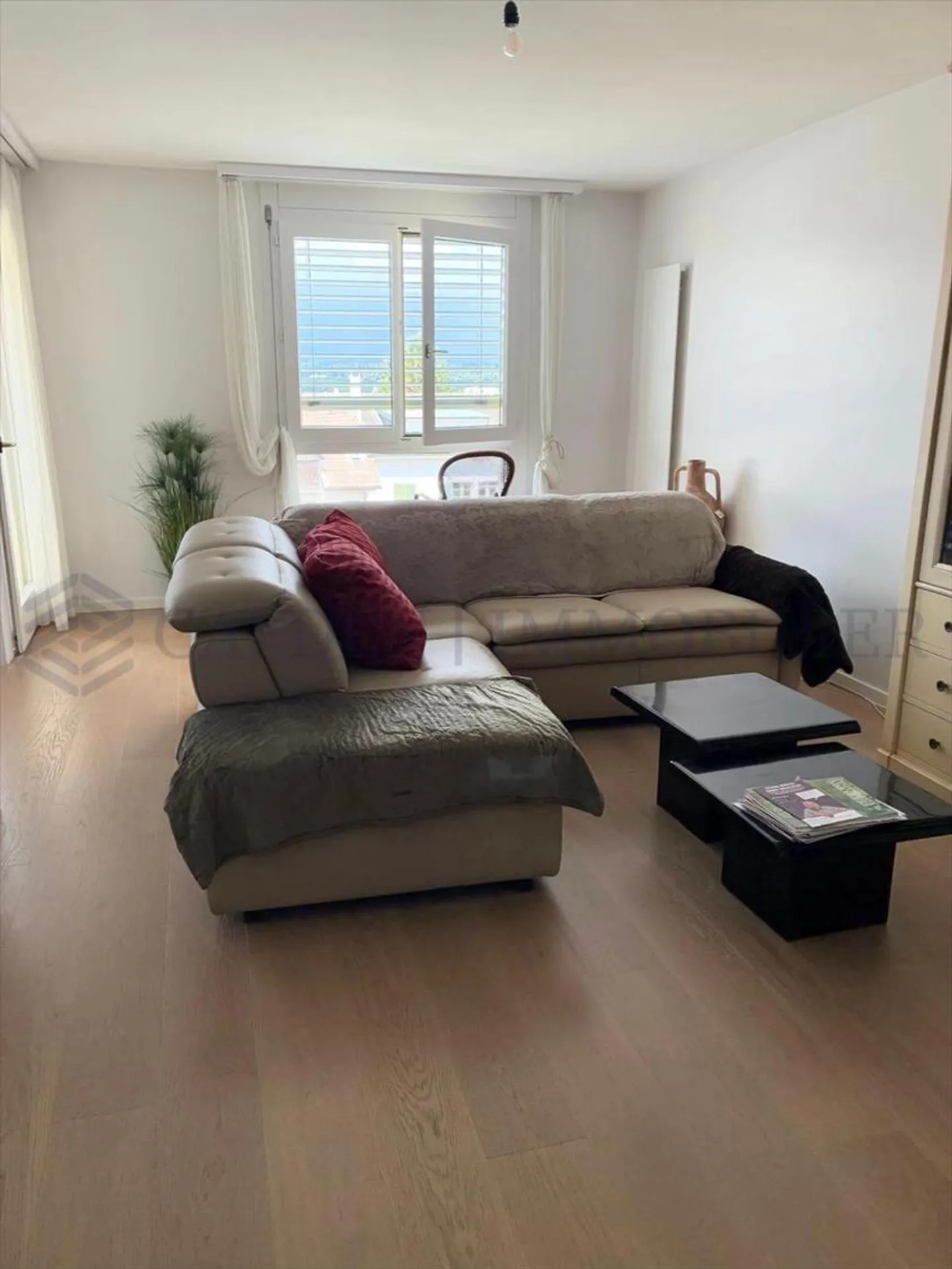 Vantaggio Casatax! Bel appartamento di 4 stanze con vista libera sul Giura! - Foto 3 di 4