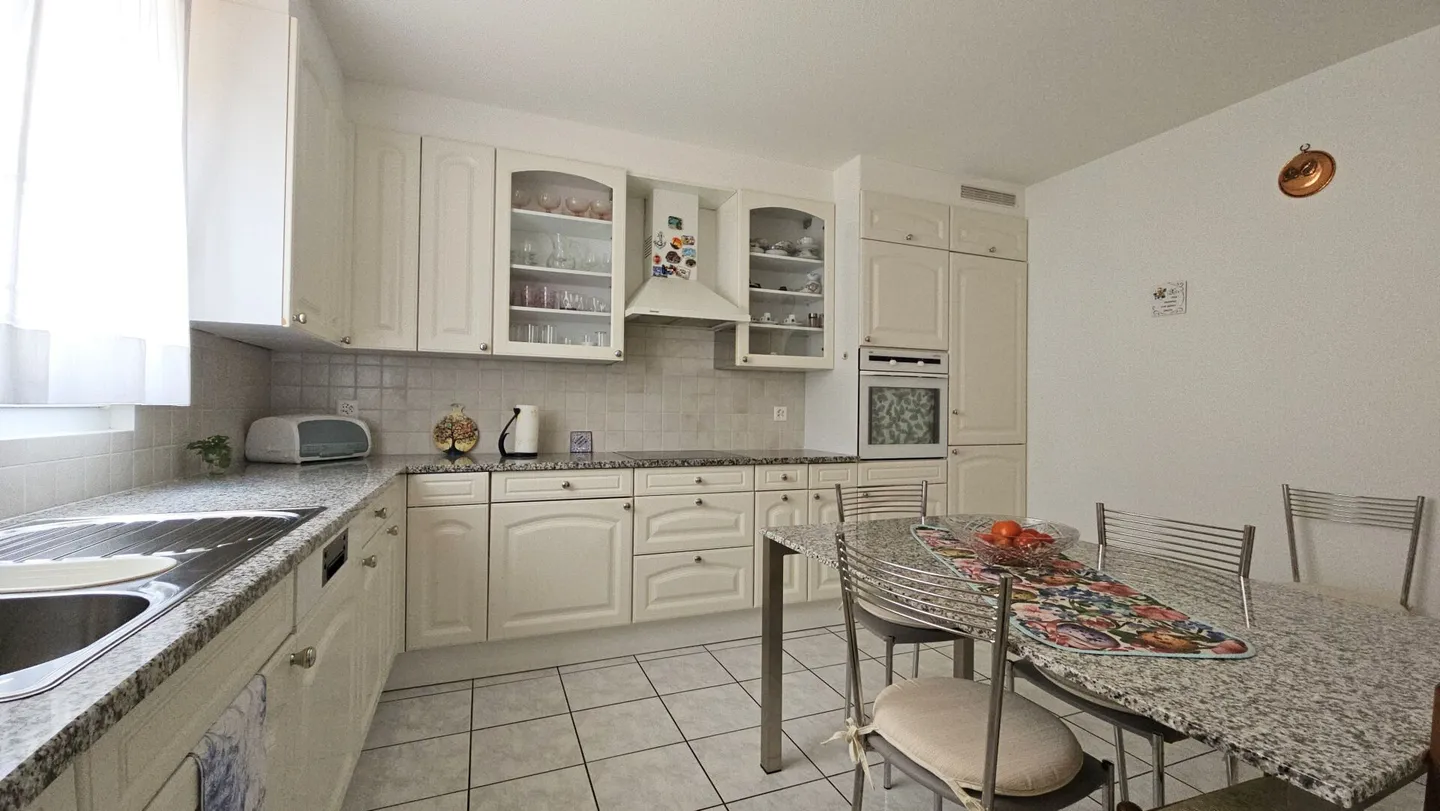 APPARTEMENT À ARBEDO AVEC GRAND JARDIN - Photo 11 sur 15