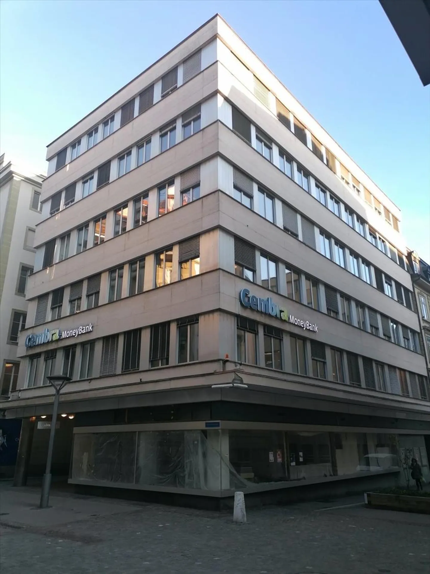 Administrative commercial space in the city center - Photo 1 of 3