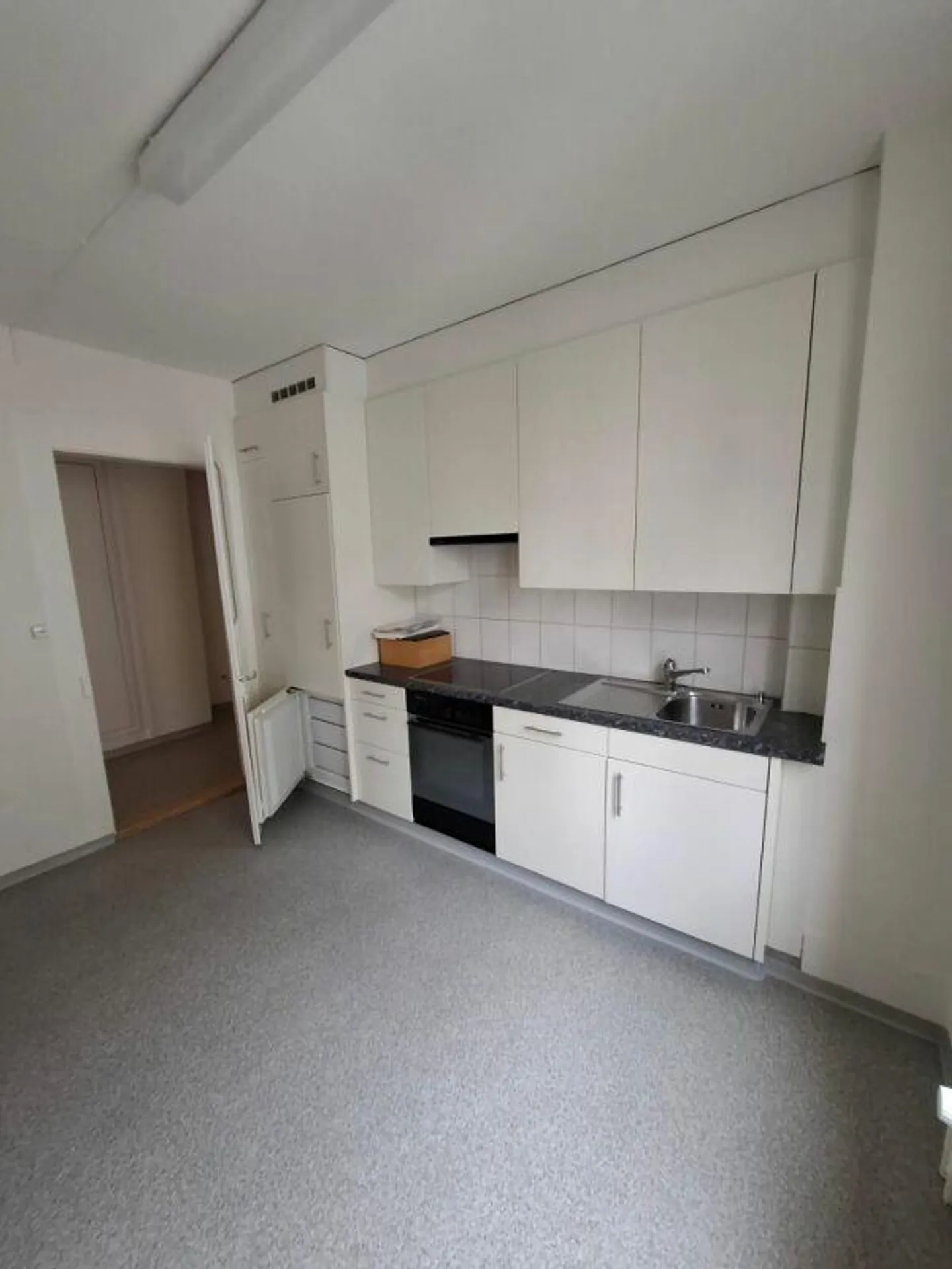appartamento 4 camere accogliente - Foto 2 di 9