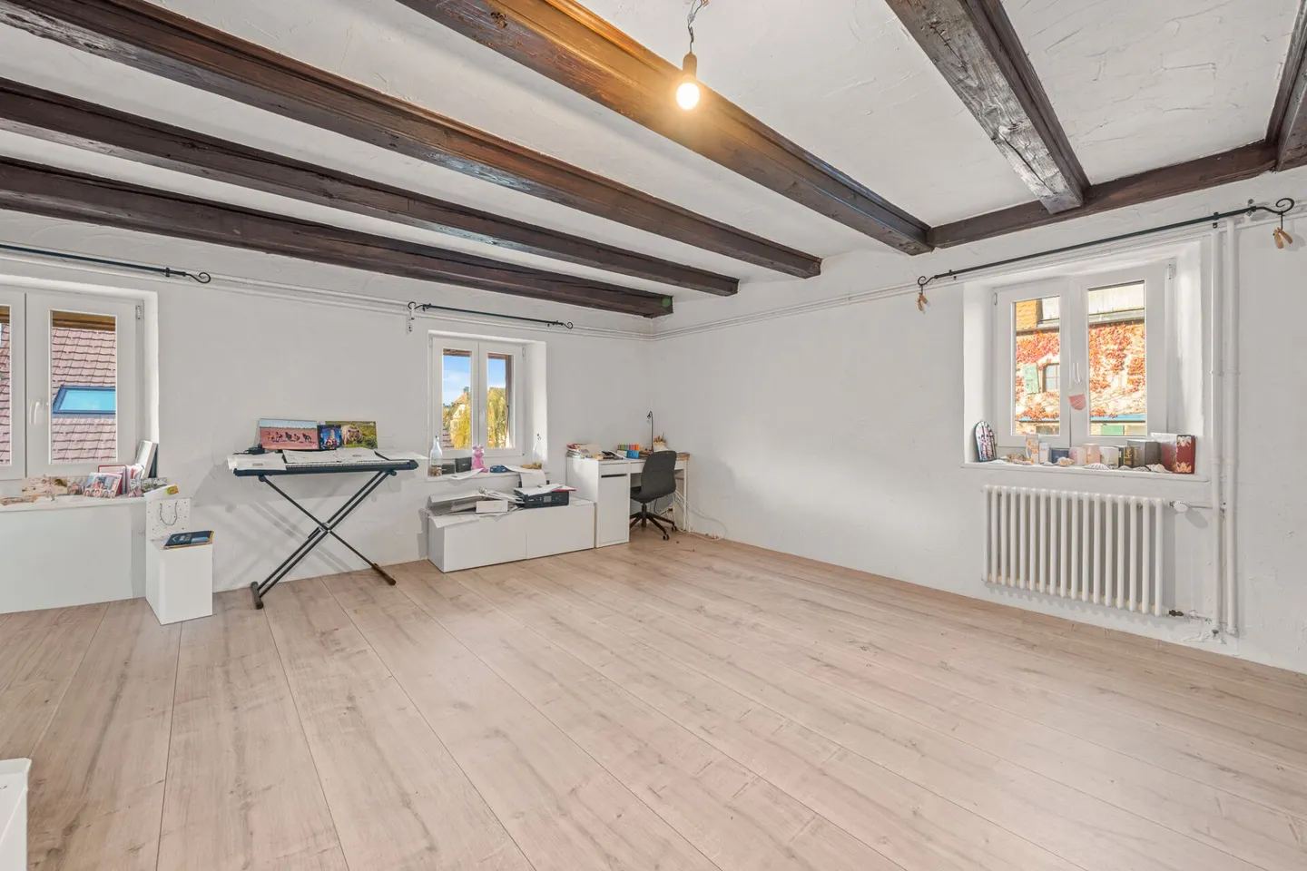 Spacious duplex fully renovated with large outdoor terrace - Photo 5 of 9