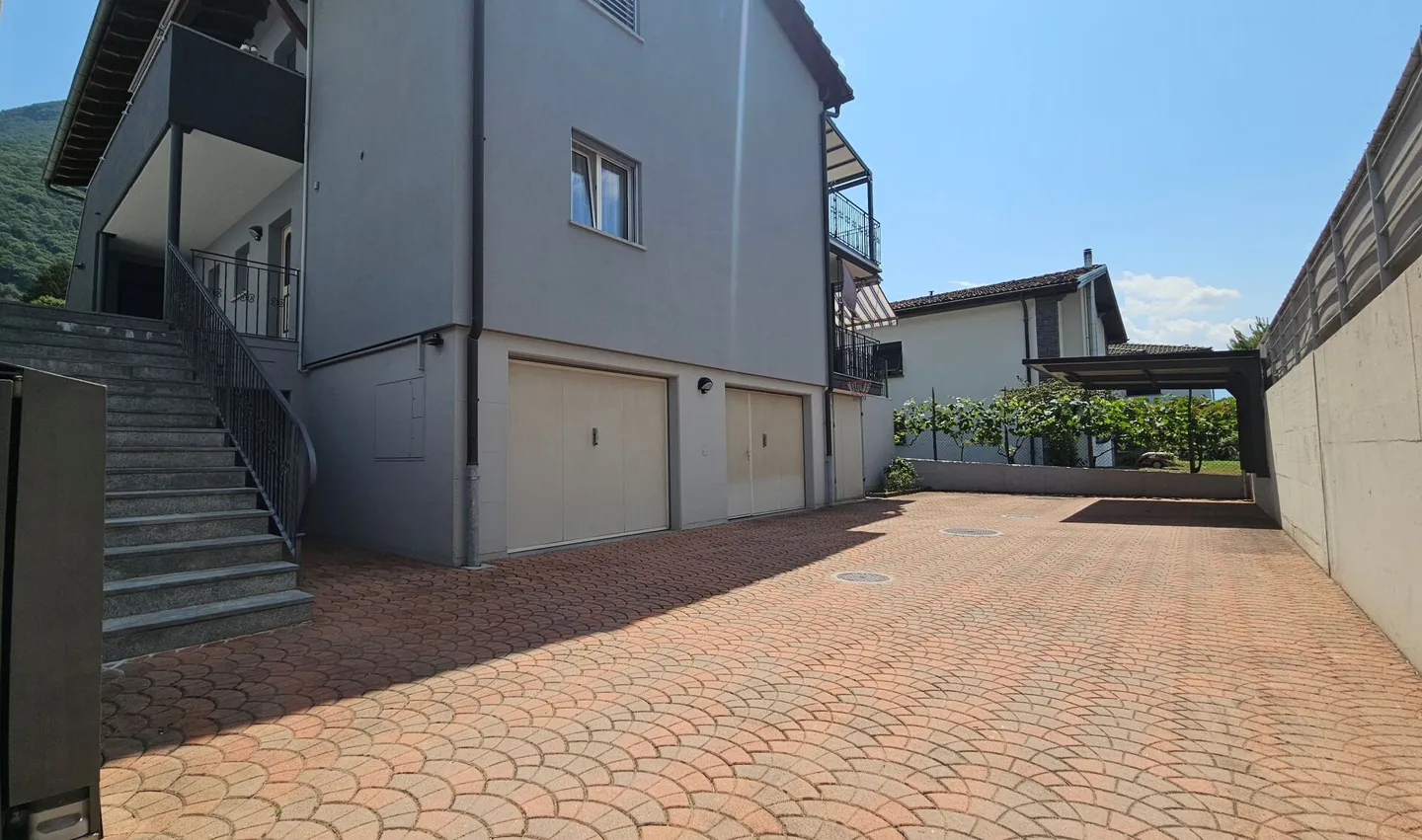 APPARTEMENT À ARBEDO AVEC GRAND JARDIN - Photo 5 sur 15