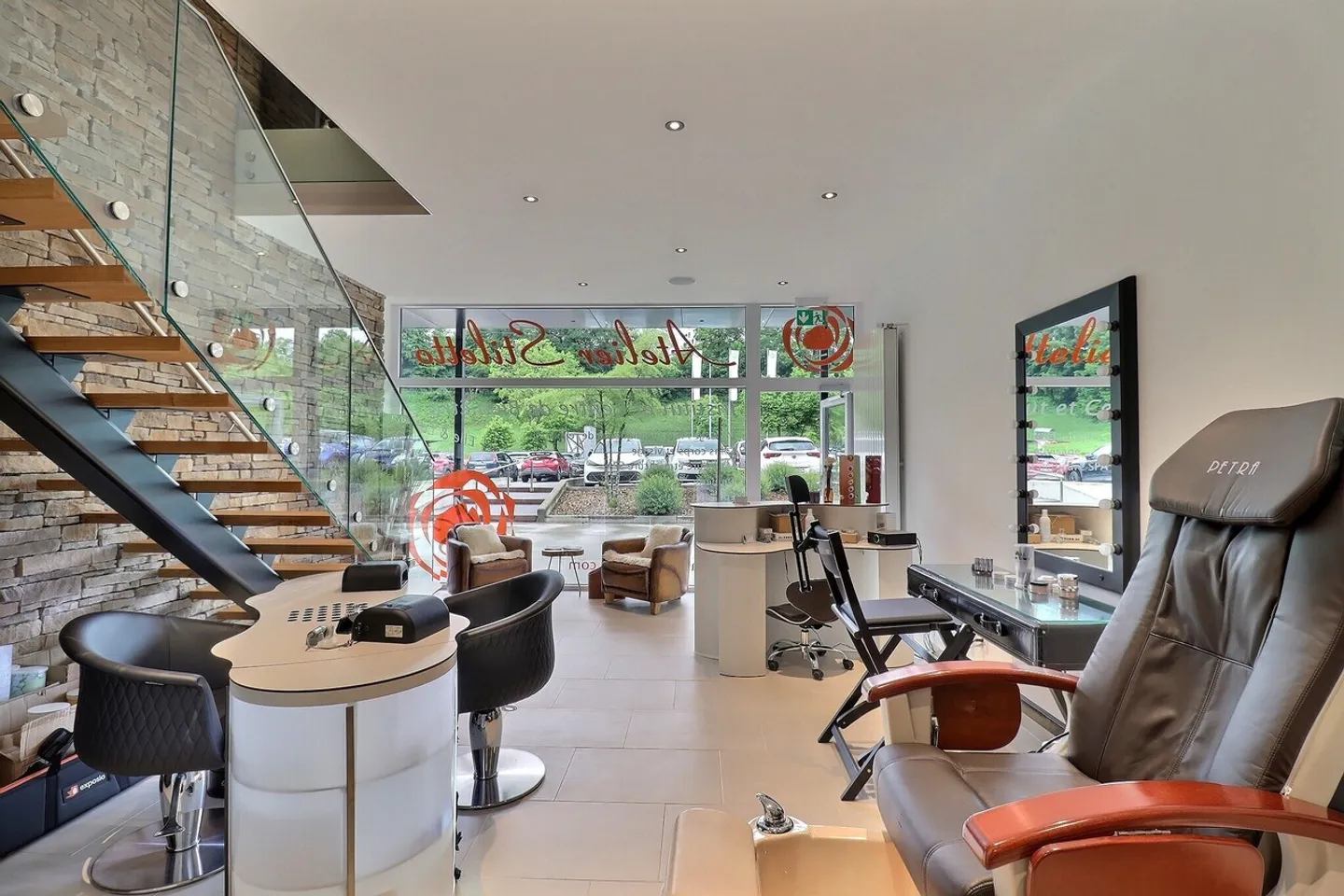 Stunning commercial duplex with storefront, street-facing - Photo 3 of 7