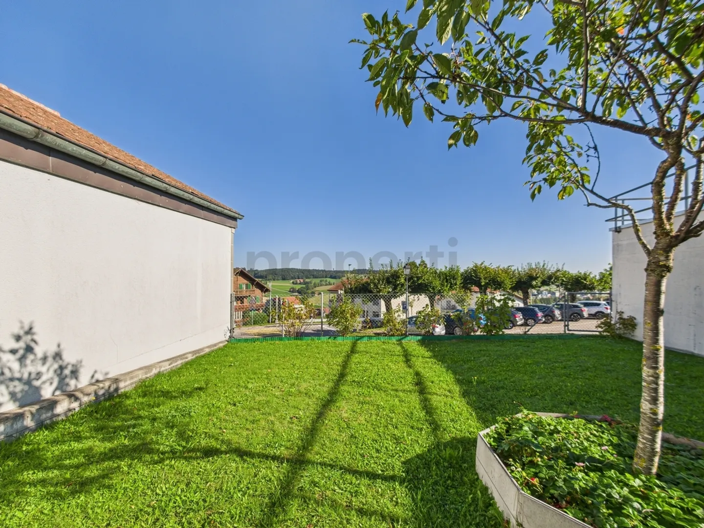Large historic house renovated in the center of Romont - ideal for living or investment - Photo 1 of 13