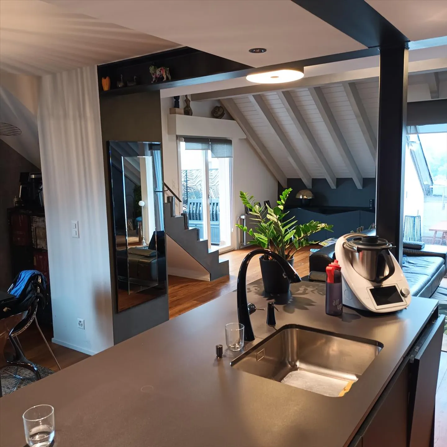 Magnifico appartamento di 165 m2 TOTALMENTE RISTRUTTURATO - Foto 6 di 19