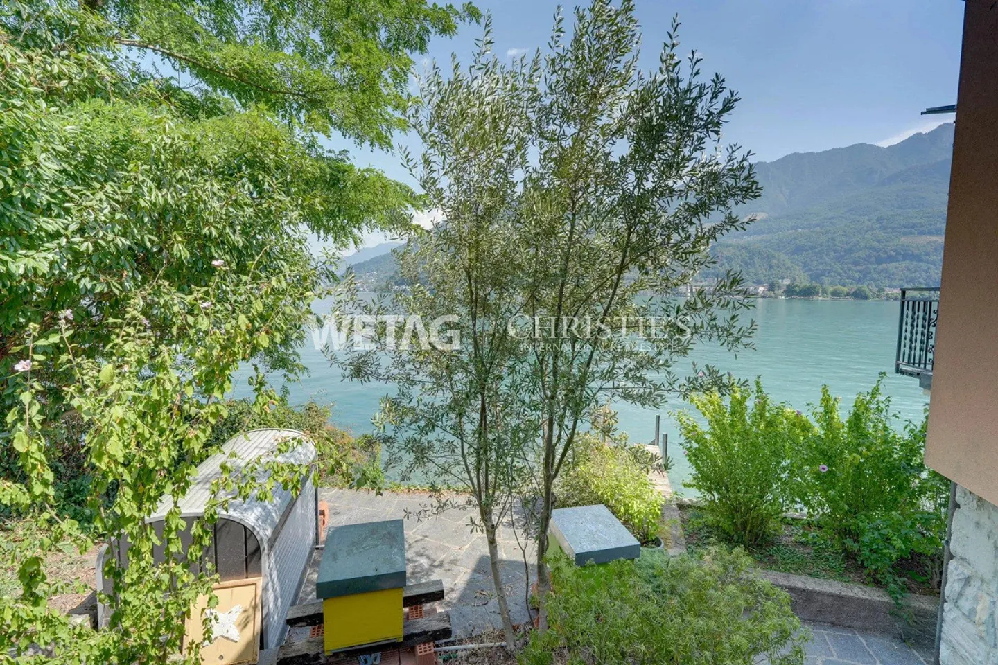 Directement au bord du lac avec place de bateau : Charmante villa à Riva San Vitale à vendre - Résidence secondaire possible - Photo 13 sur 13