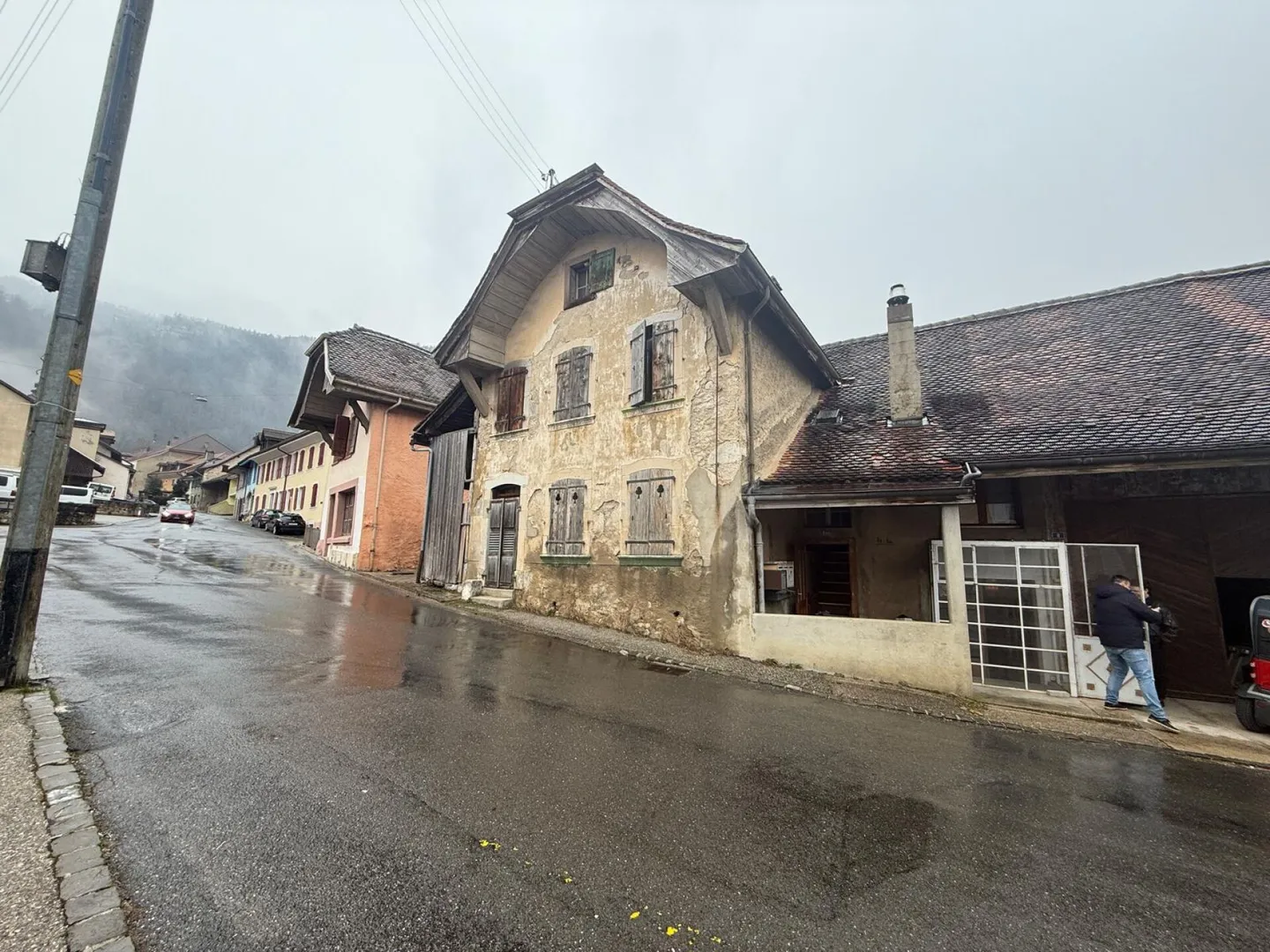 Barn for housing - Photo 2 of 3