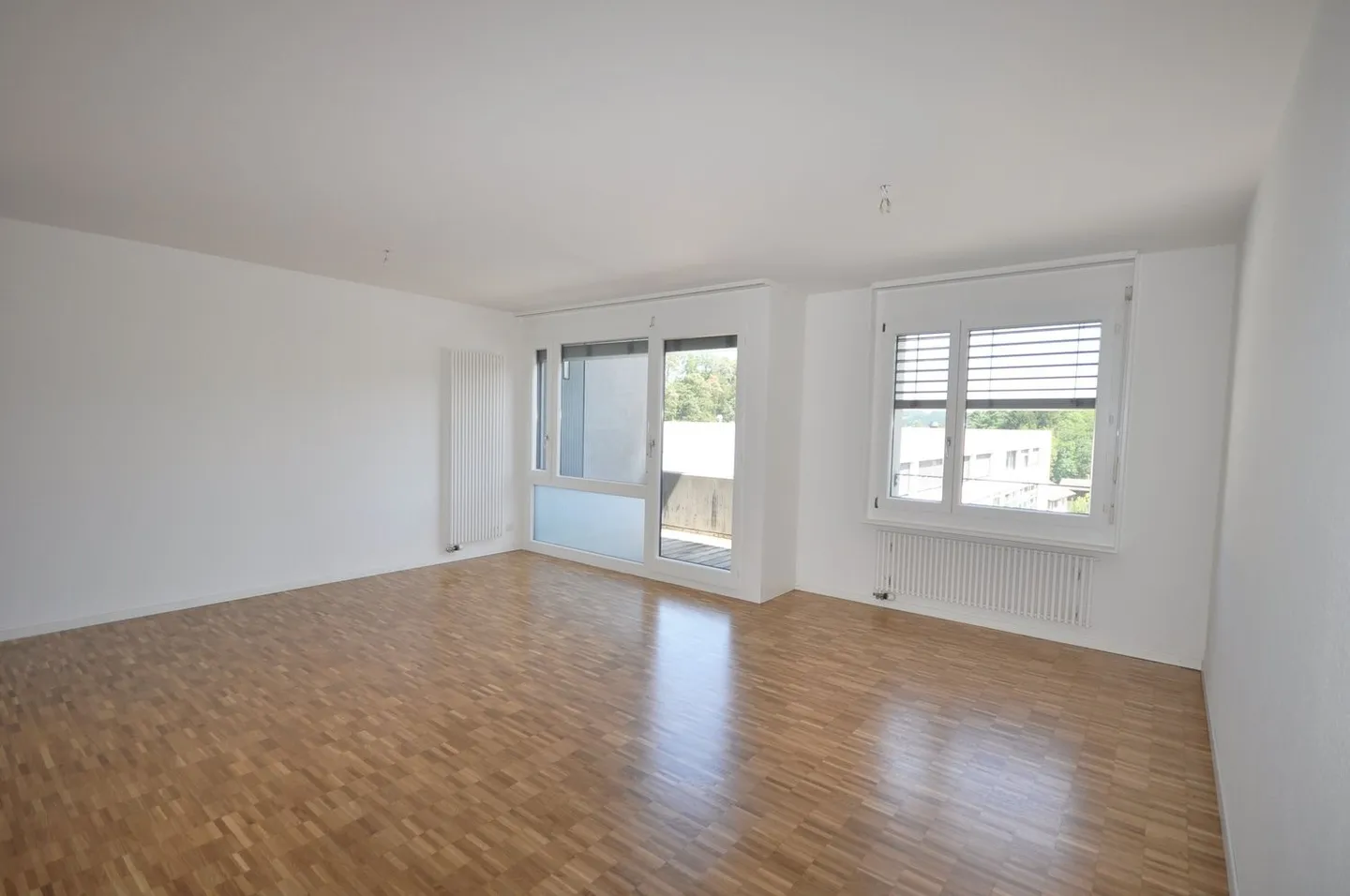 Appartamento con 4,5 stanze all'ultimo piano - Foto 2 di 9
