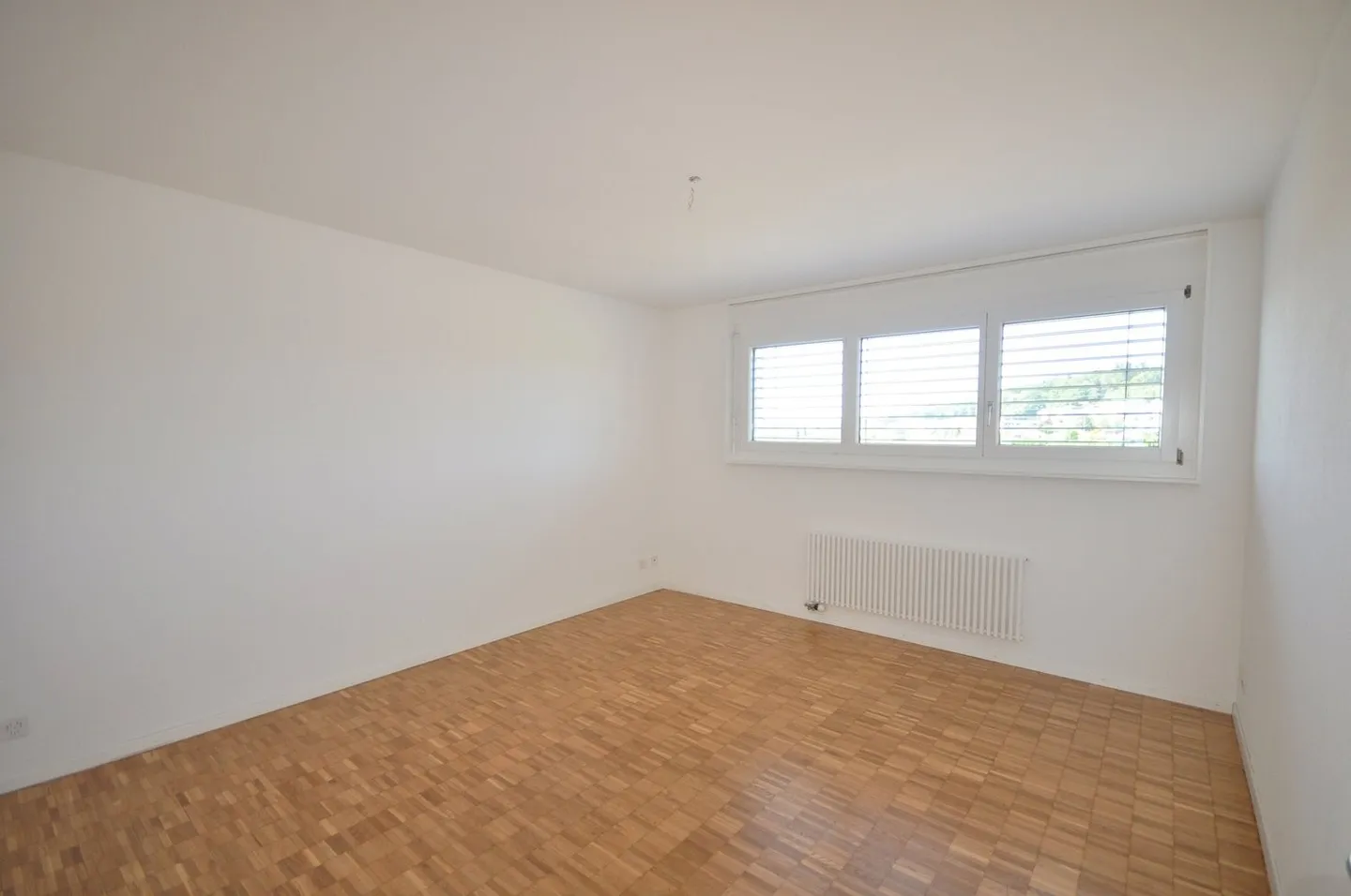 Appartamento con 4,5 stanze all'ultimo piano - Foto 7 di 9