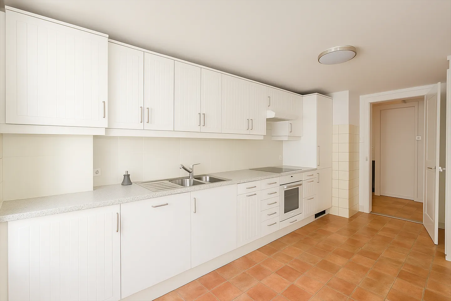 2.5 Room Apartment - Photo 1 of 7