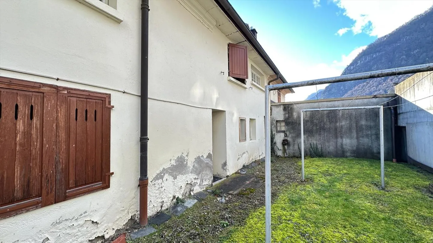 Edificio residenziale in affitto a Vouvry - Foto 2 di 11