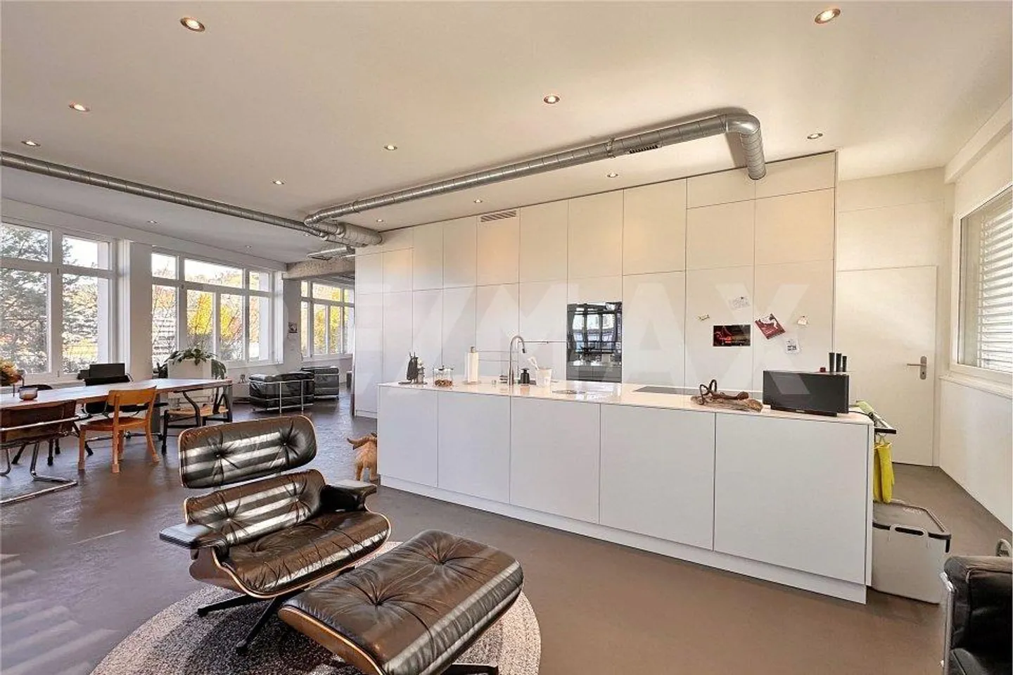 Exclusive Loft Apartment - Directly on the Aare - Photo 8 of 13