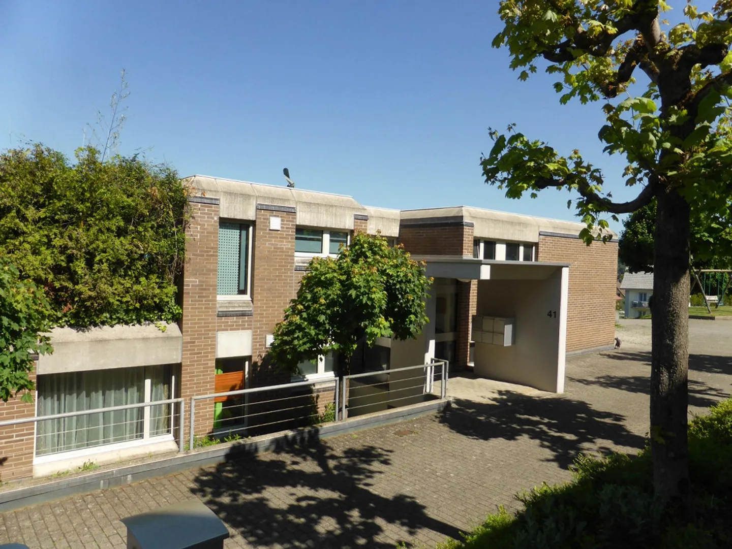 Charmante 2.5 Zimmerwohnung - Foto 8 von 8