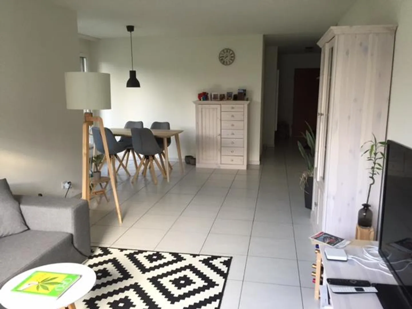 Charmante 2.5 Zimmerwohnung - Foto 3 von 8