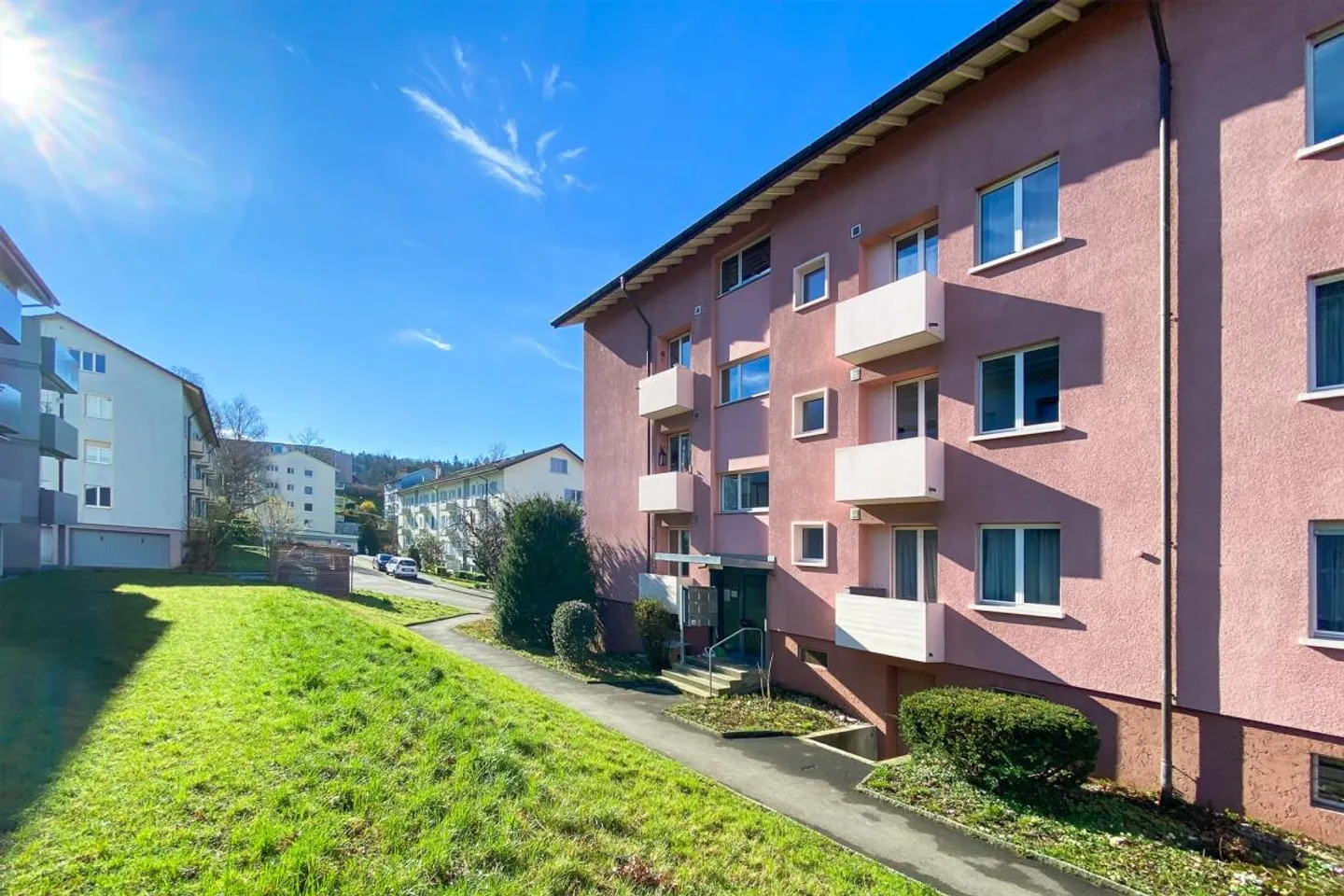 Appartamento affascinante con 3 camere in una posizione privilegiata - Foto 7 di 7