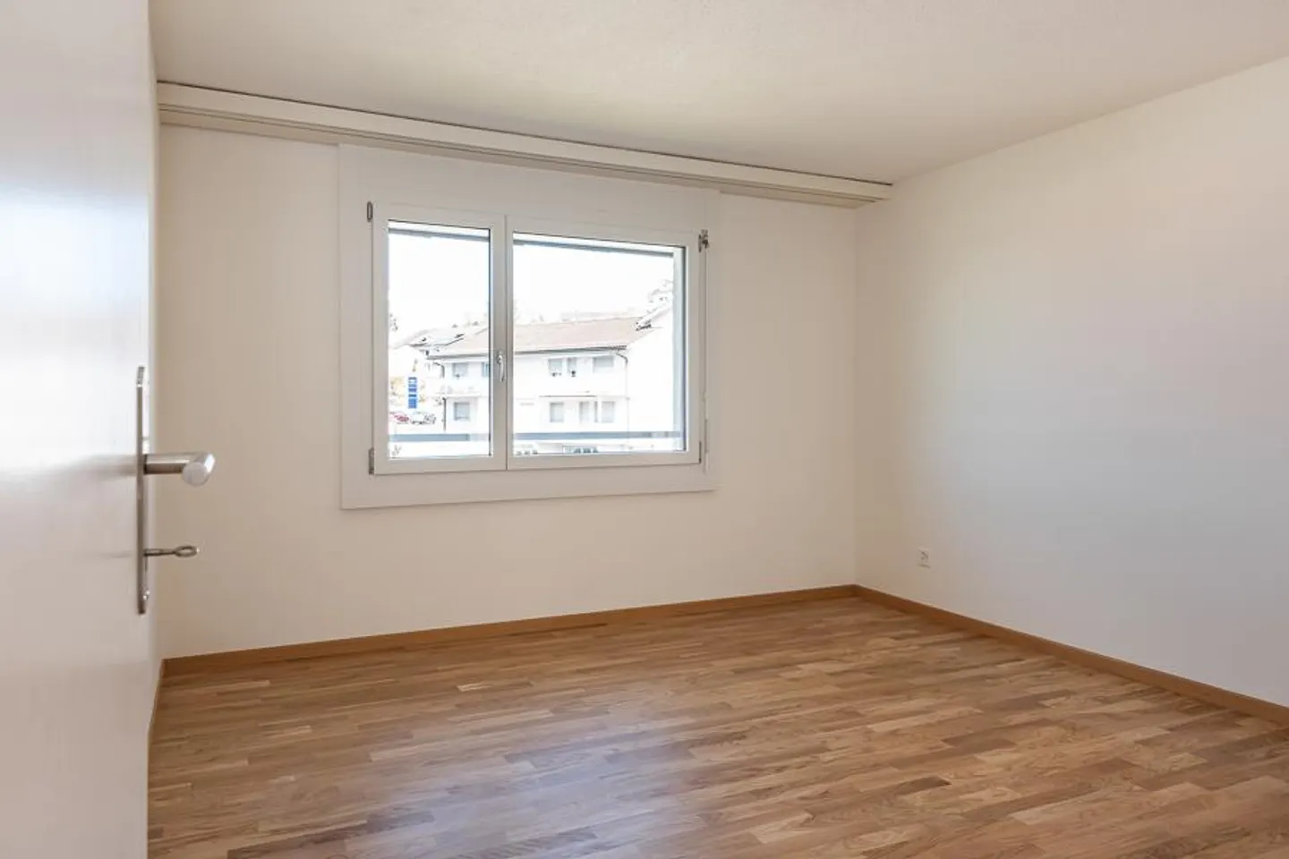Modern Living in Bronschhofen! - Photo 7 of 10