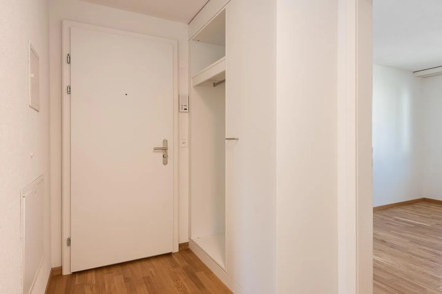 Modern Living in Bronschhofen! - Photo 8 of 10