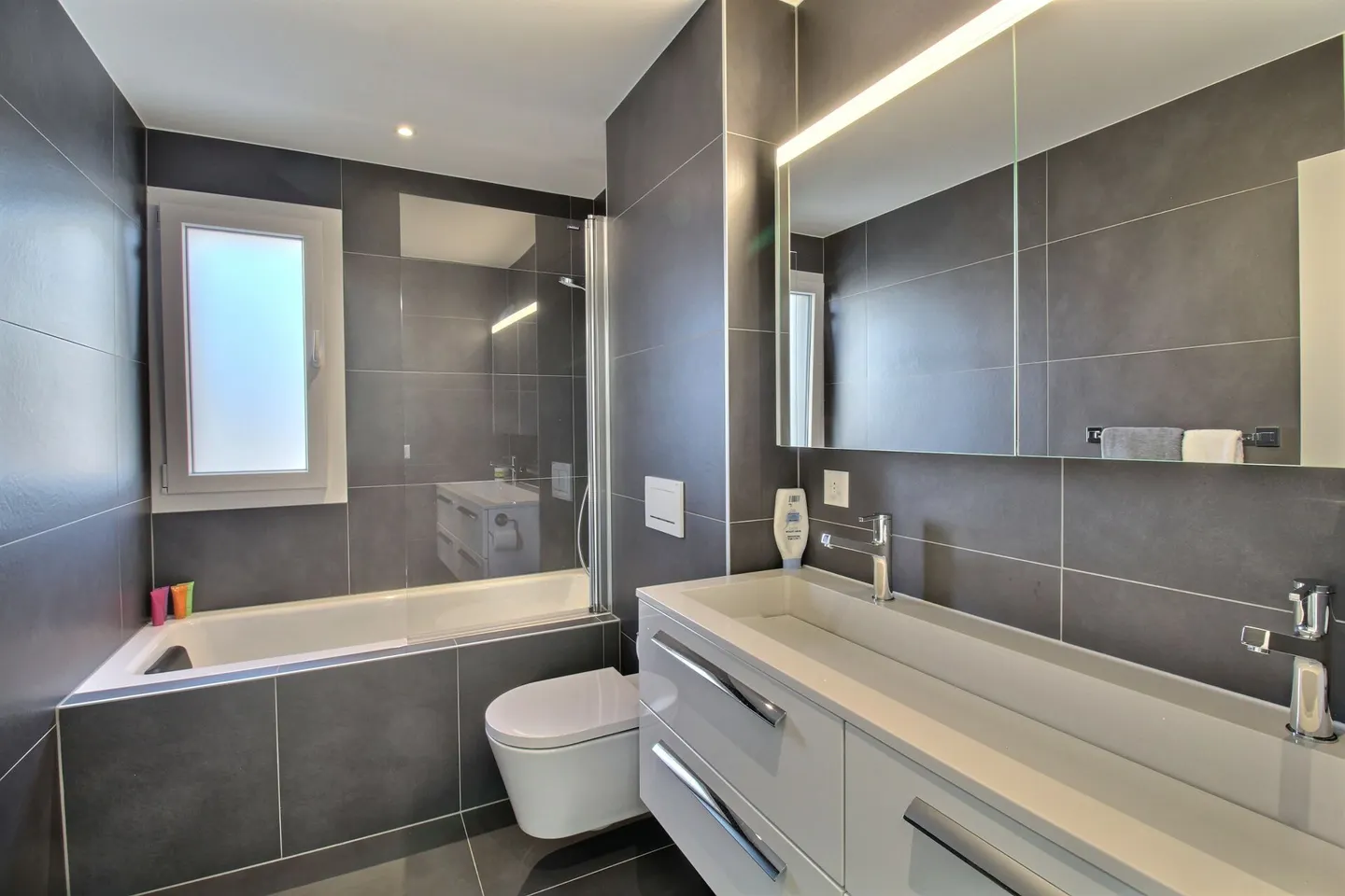 Luxe, espace et sérénité face au Moléson - Foto 43 di 45