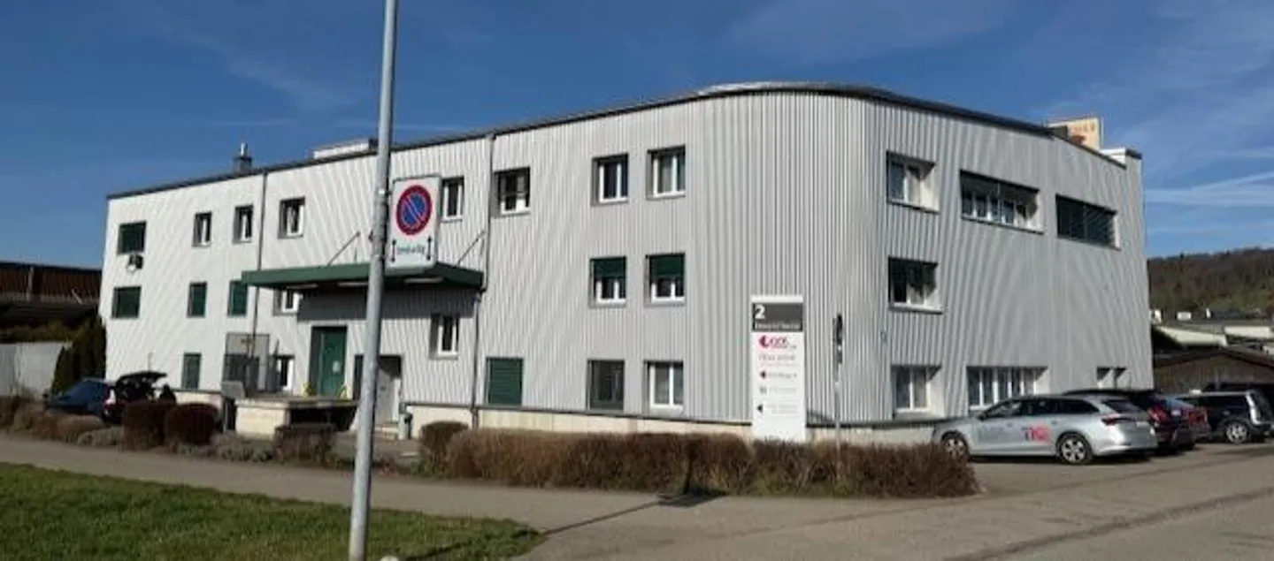 Office space in shared office - Photo 1 of 6