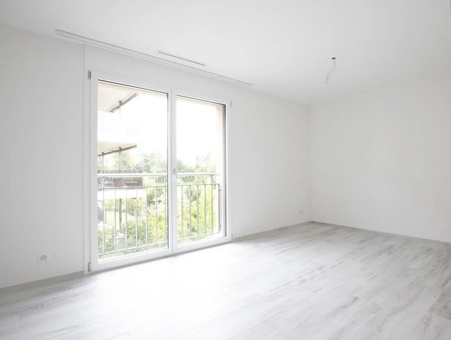 moderne 4.5-Zimmer-Neubauwohnung im Eigentumsstandard - Foto 5 von 11