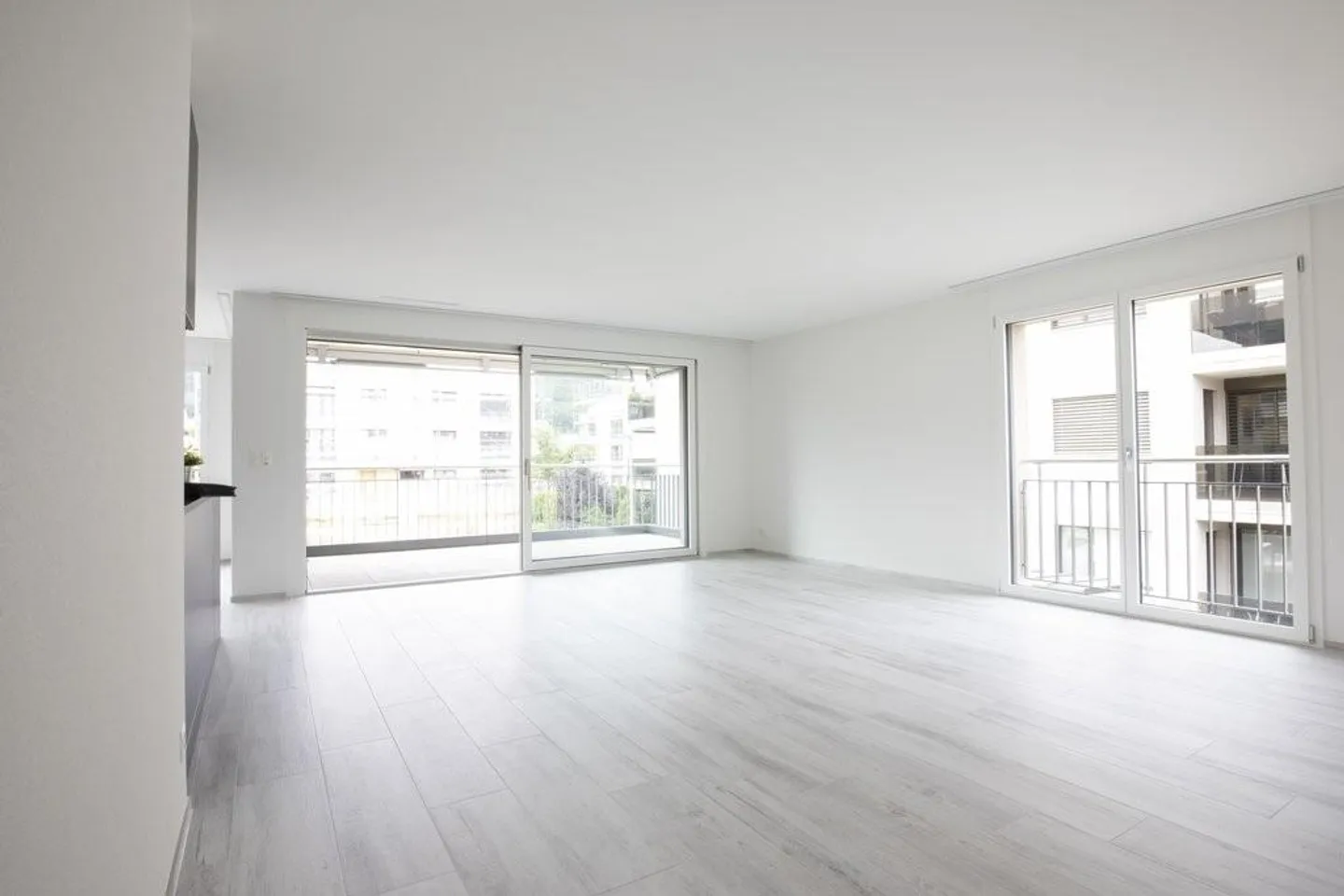 moderne 4.5-Zimmer-Neubauwohnung im Eigentumsstandard - Foto 6 von 11