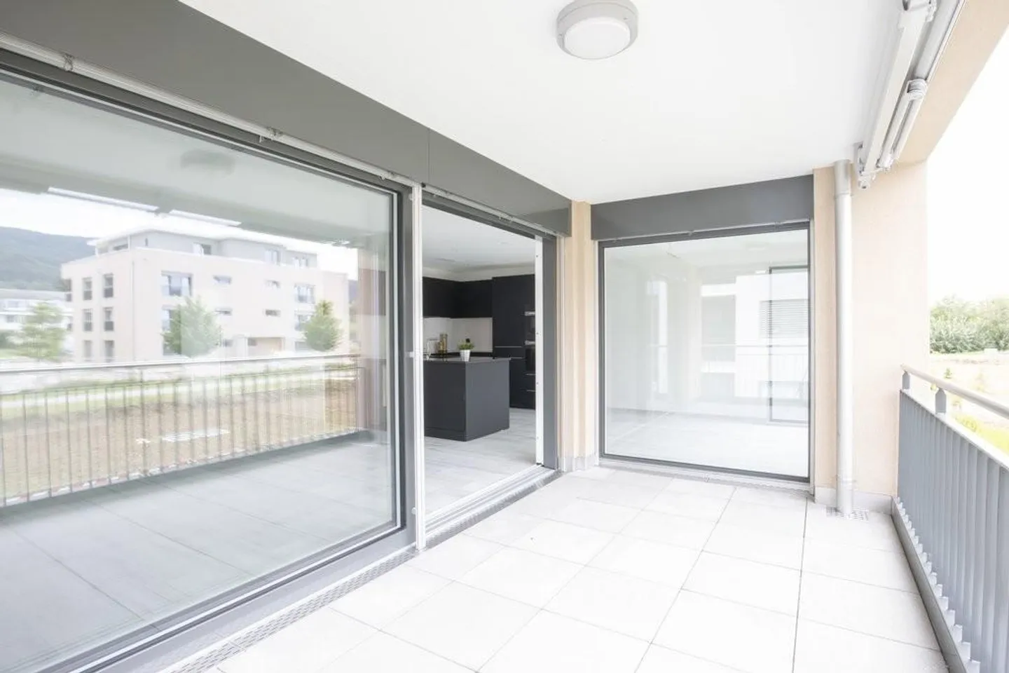 moderne 4.5-Zimmer-Neubauwohnung im Eigentumsstandard - Foto 10 von 11