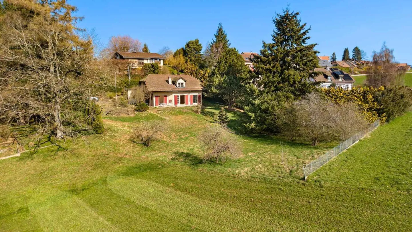 Villa Charmante dans un Endroit Calme - Photo 3 sur 13