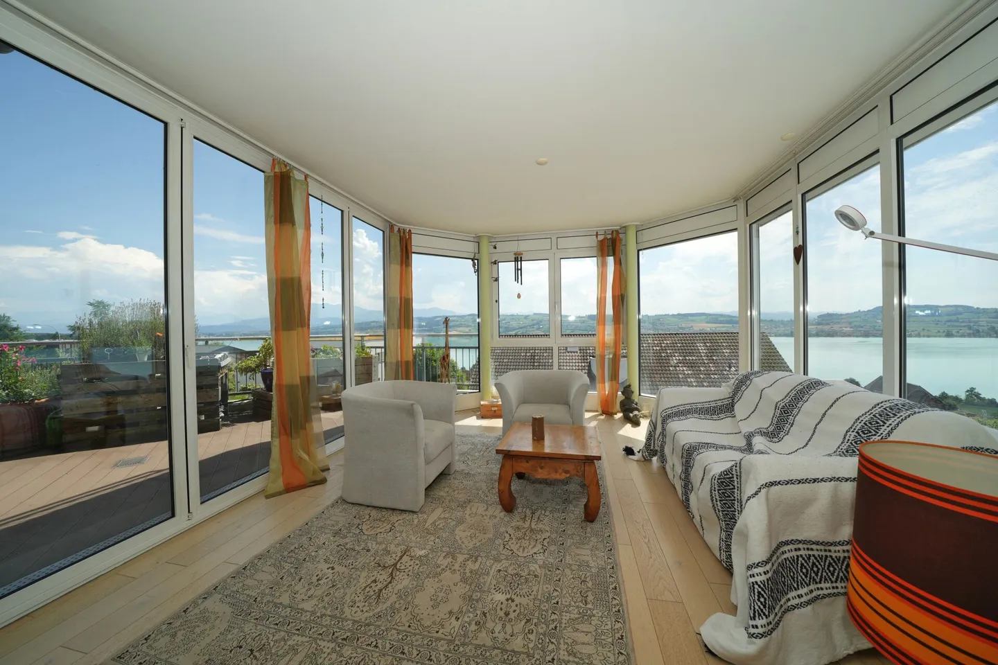 Maisonette da sogno in attico con vista sulle montagne e sul lago in posizione esclusiva - Foto 4 di 9