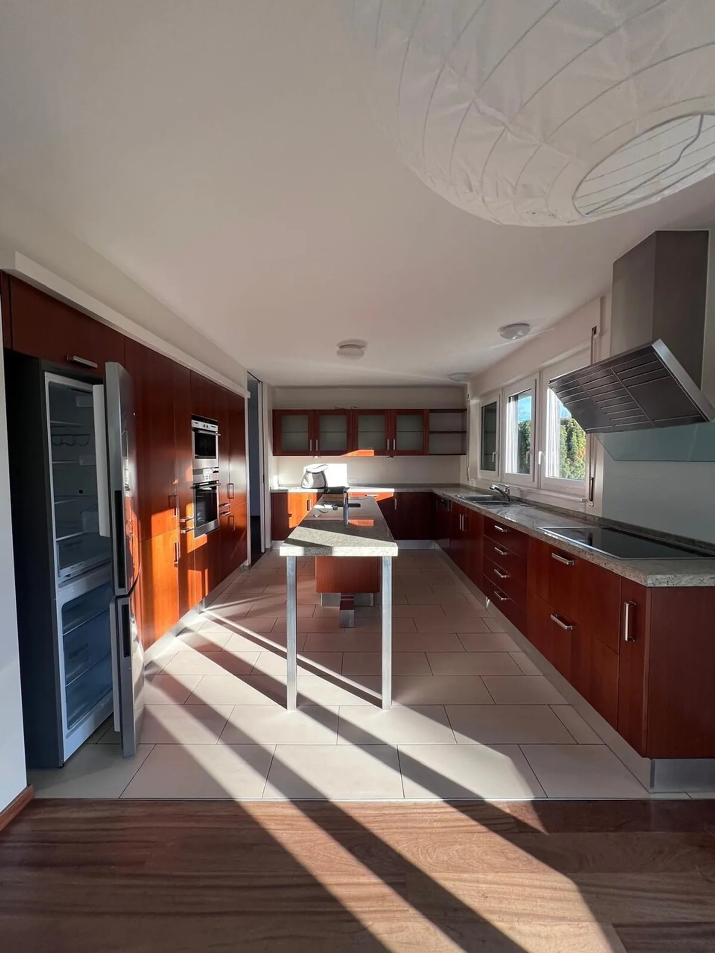 Magnificent individual villa nestled in a green setting - Photo 6 of 16