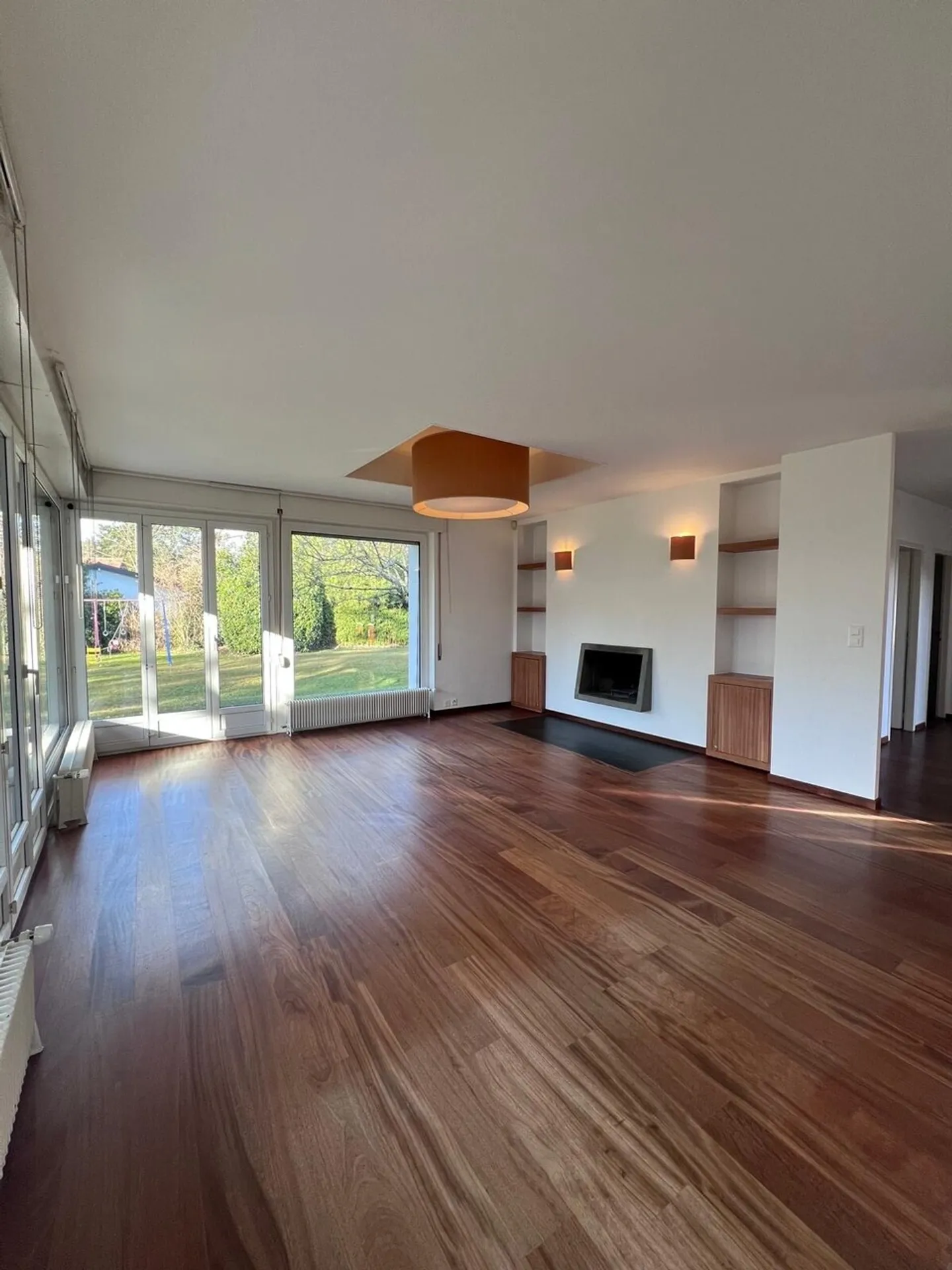 Magnificent individual villa nestled in a green setting - Photo 7 of 16