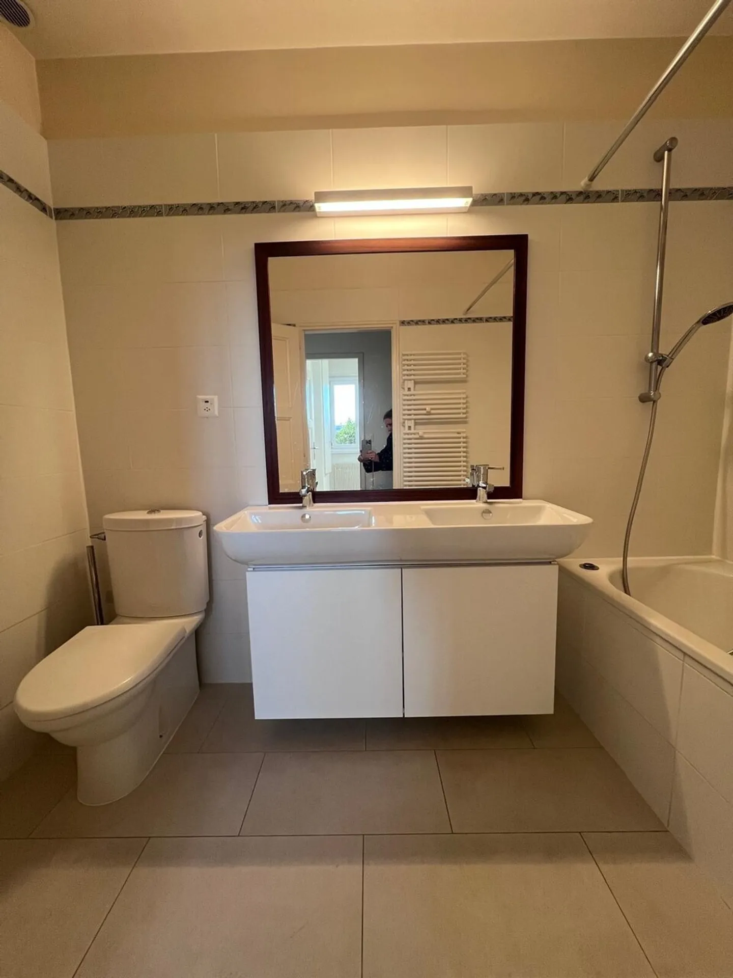 Magnificent individual villa nestled in a green setting - Photo 8 of 16