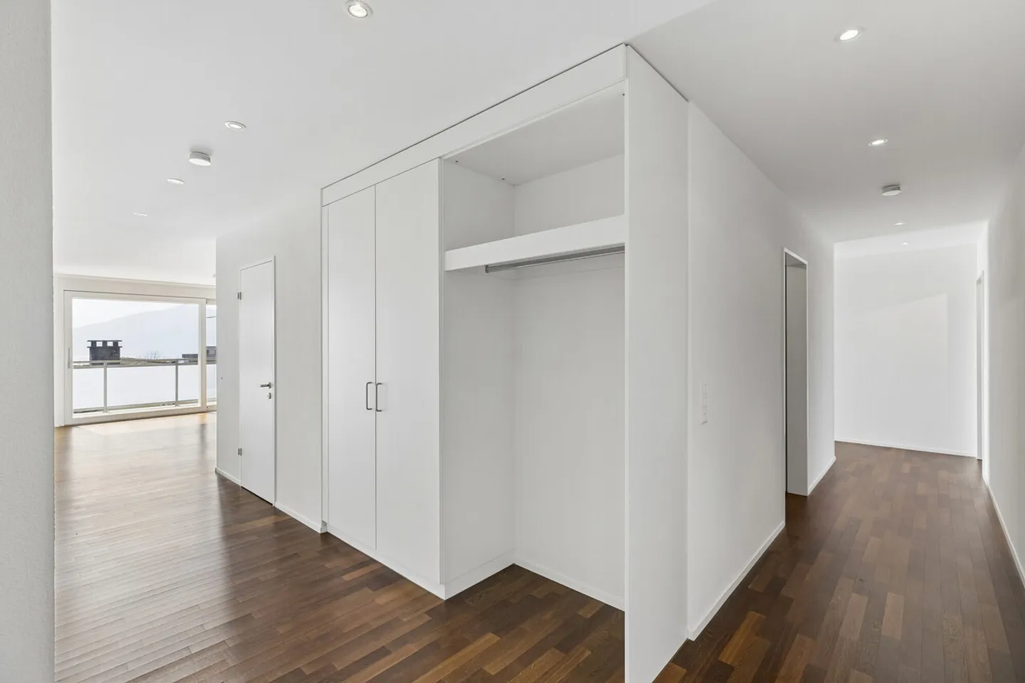 Stilvolles Apartment mit Panoramablick - Foto 2 von 9