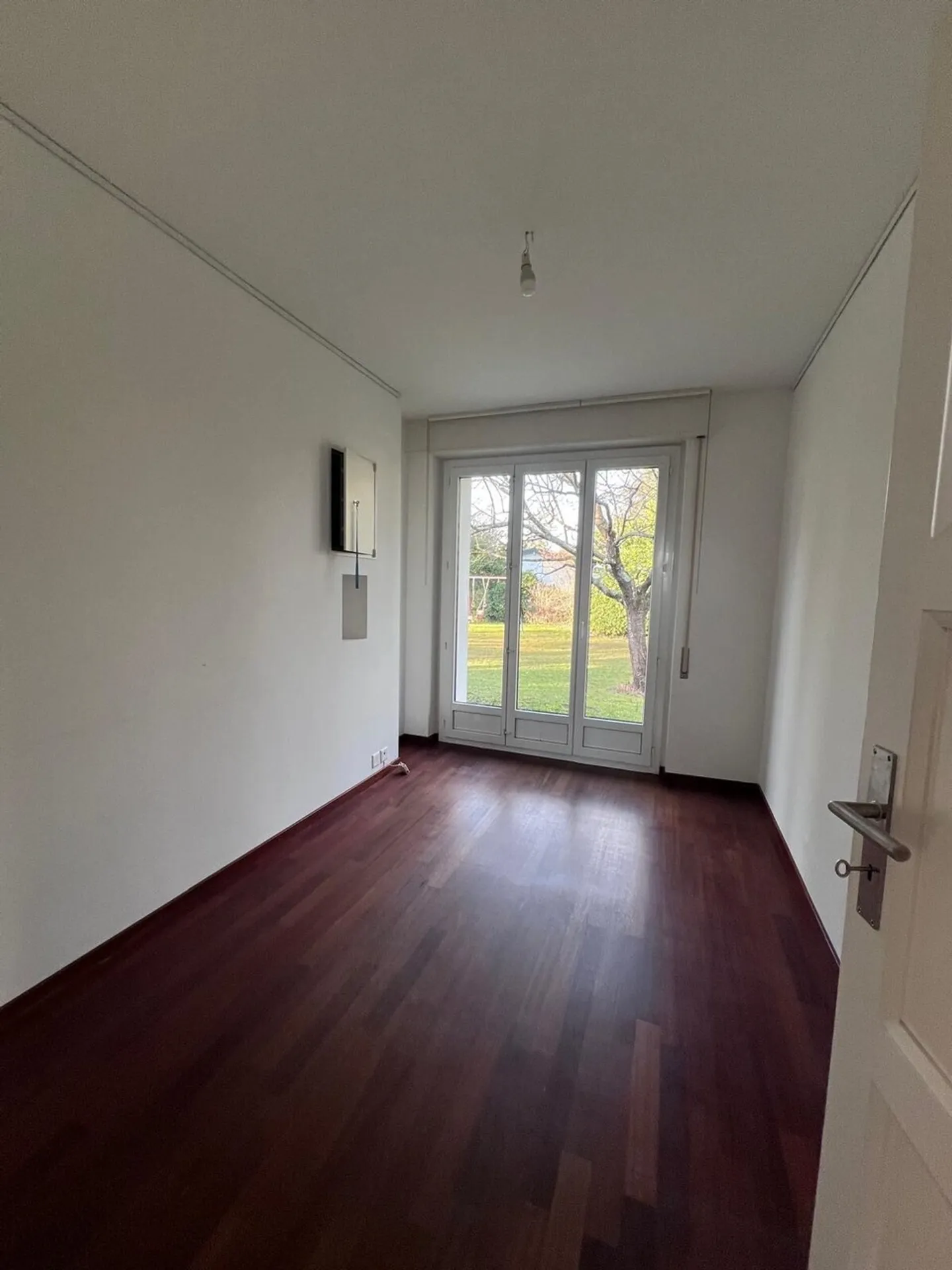 Magnificent individual villa nestled in a green setting - Photo 12 of 16