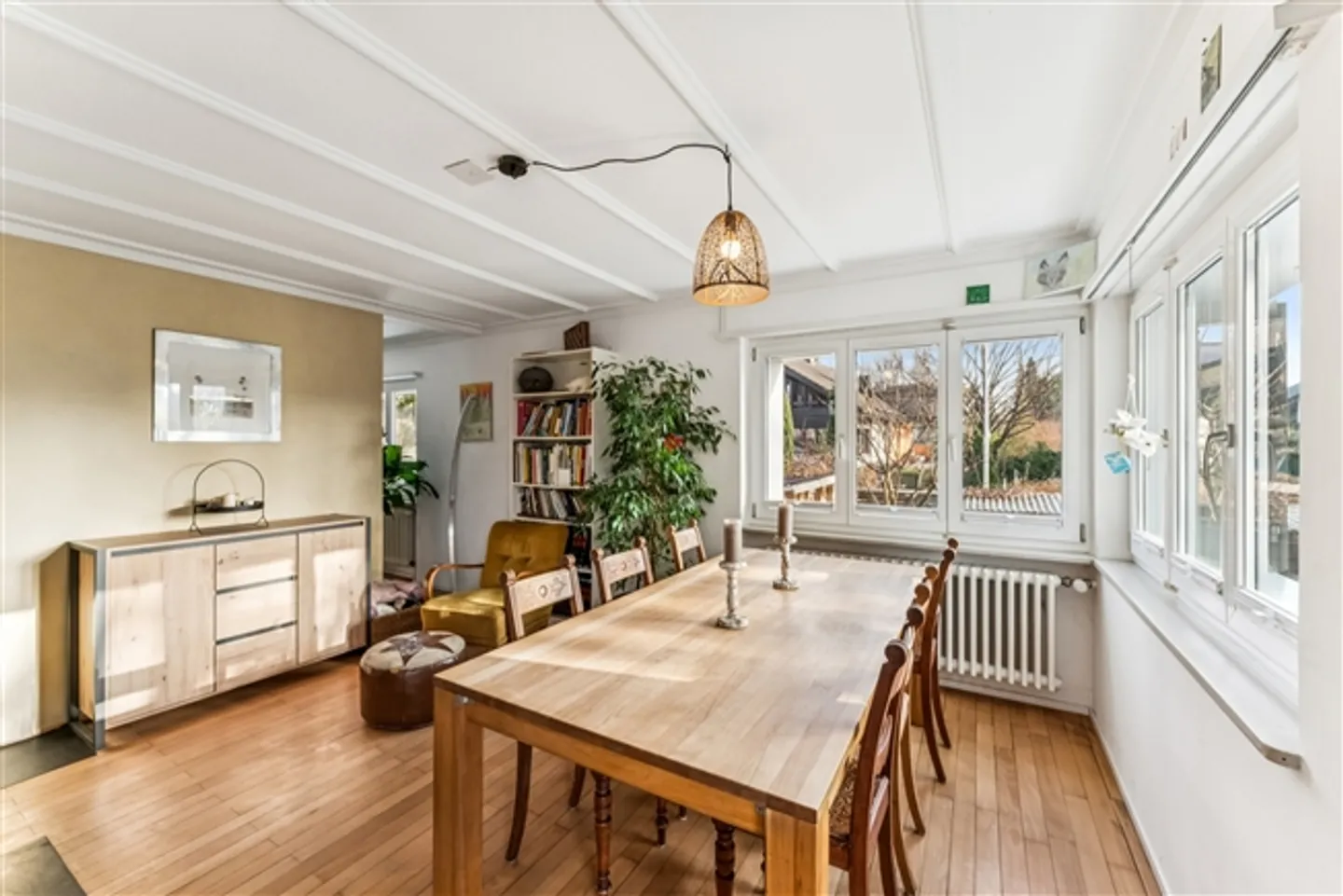 «Familientraum mit grossem Garten!» - Foto 3 von 13